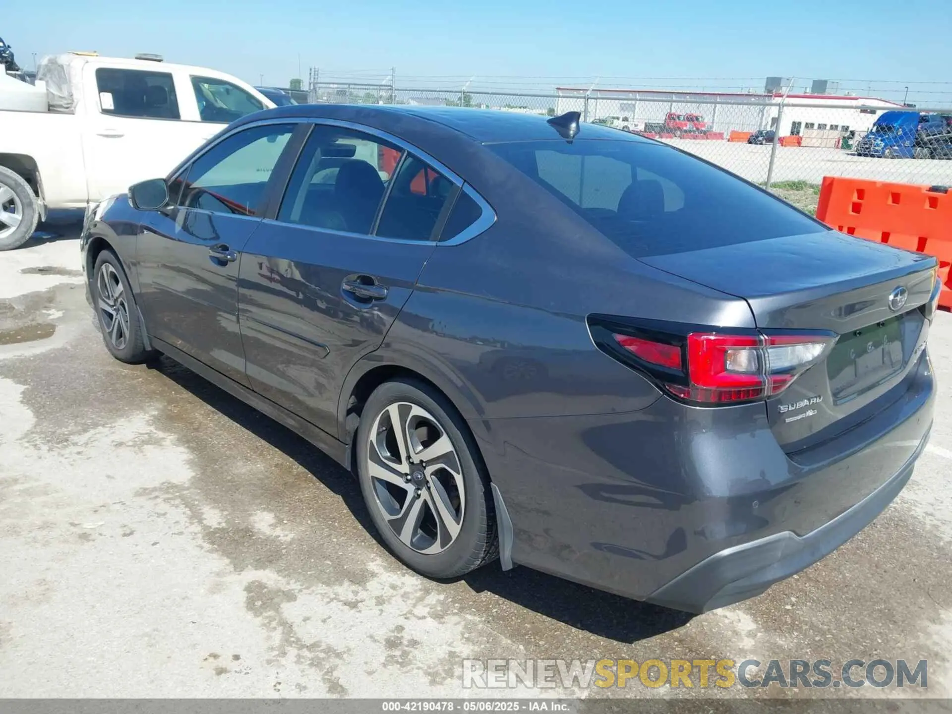 3 Photograph of a damaged car 4S3BWAN63L3017159 SUBARU LEGACY 2020