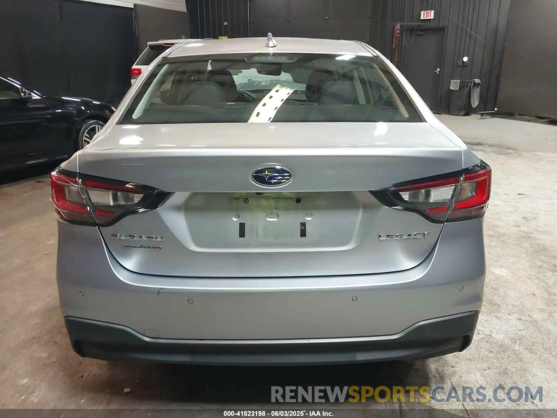 16 Photograph of a damaged car 4S3BWAN68L3020591 SUBARU LEGACY 2020
