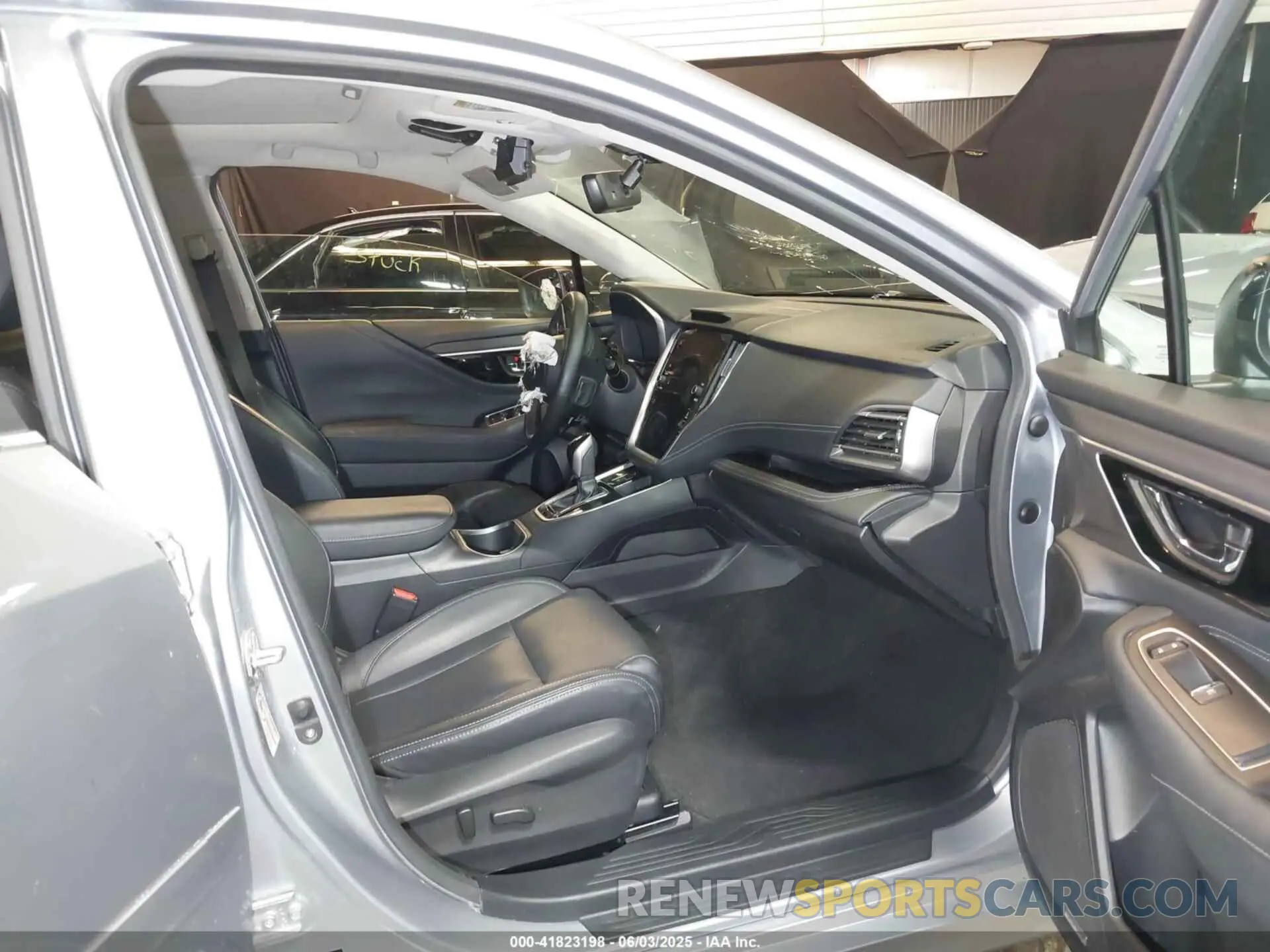 5 Photograph of a damaged car 4S3BWAN68L3020591 SUBARU LEGACY 2020