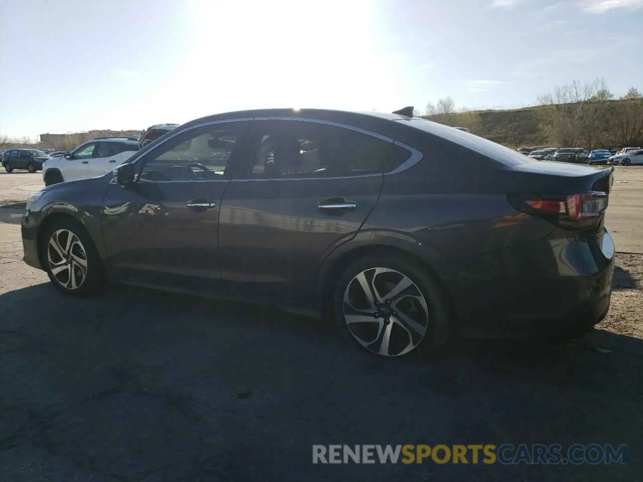 2 Photograph of a damaged car 4S3BWGP6XL3005381 SUBARU LEGACY 2020