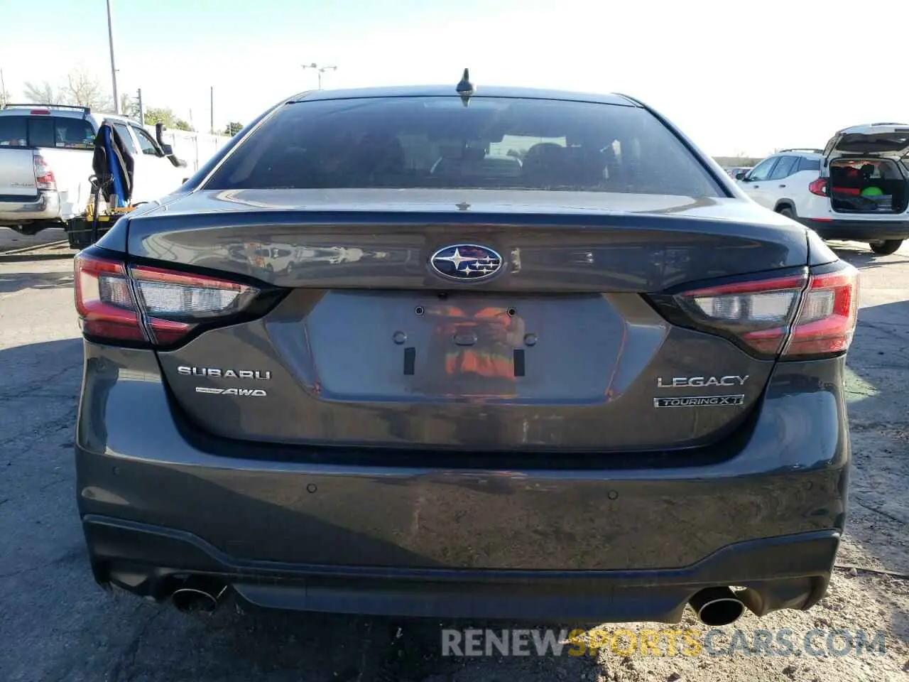 6 Photograph of a damaged car 4S3BWGP6XL3005381 SUBARU LEGACY 2020