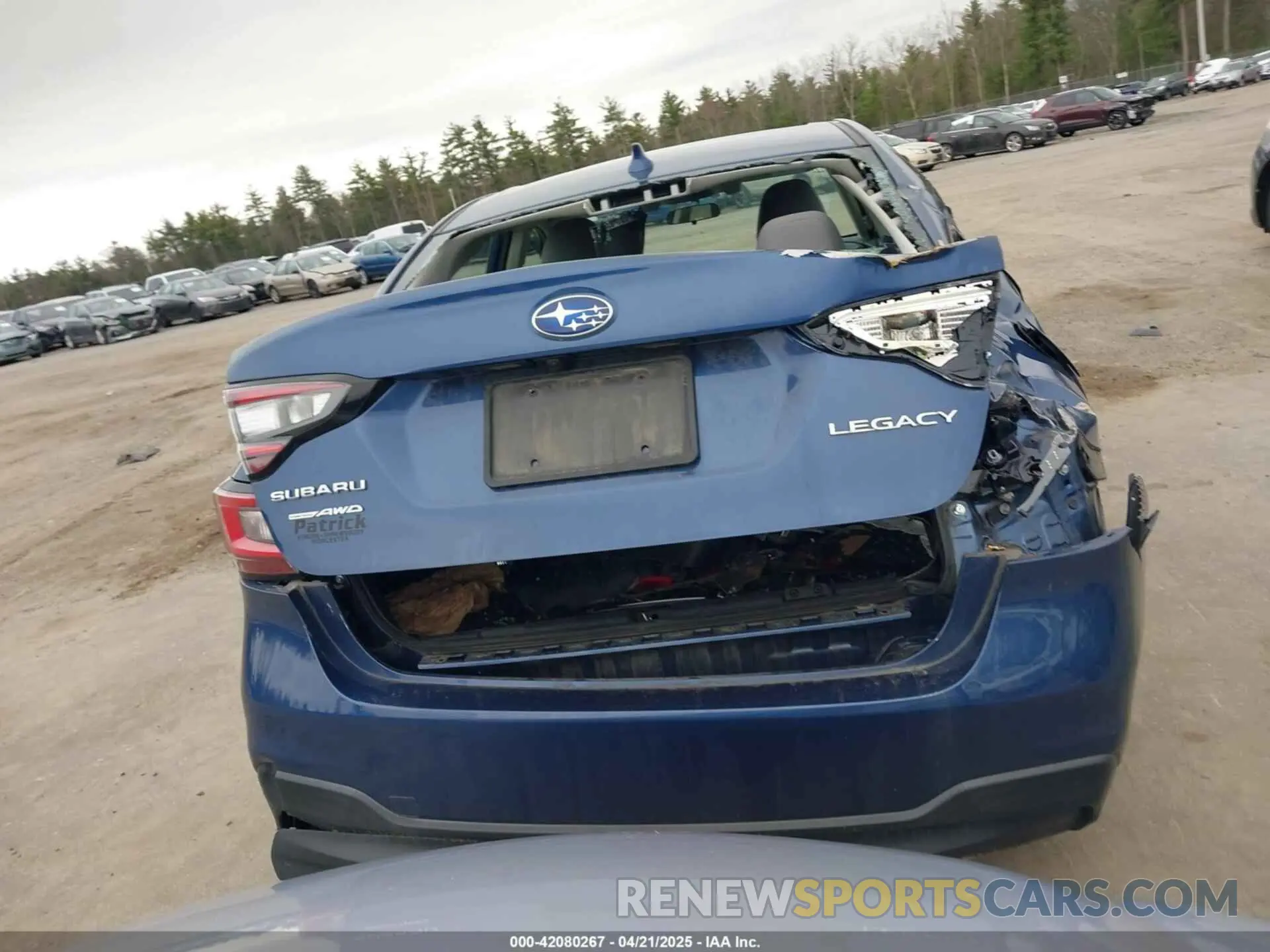 17 Photograph of a damaged car 4S3BWAB67M3002475 SUBARU LEGACY 2021