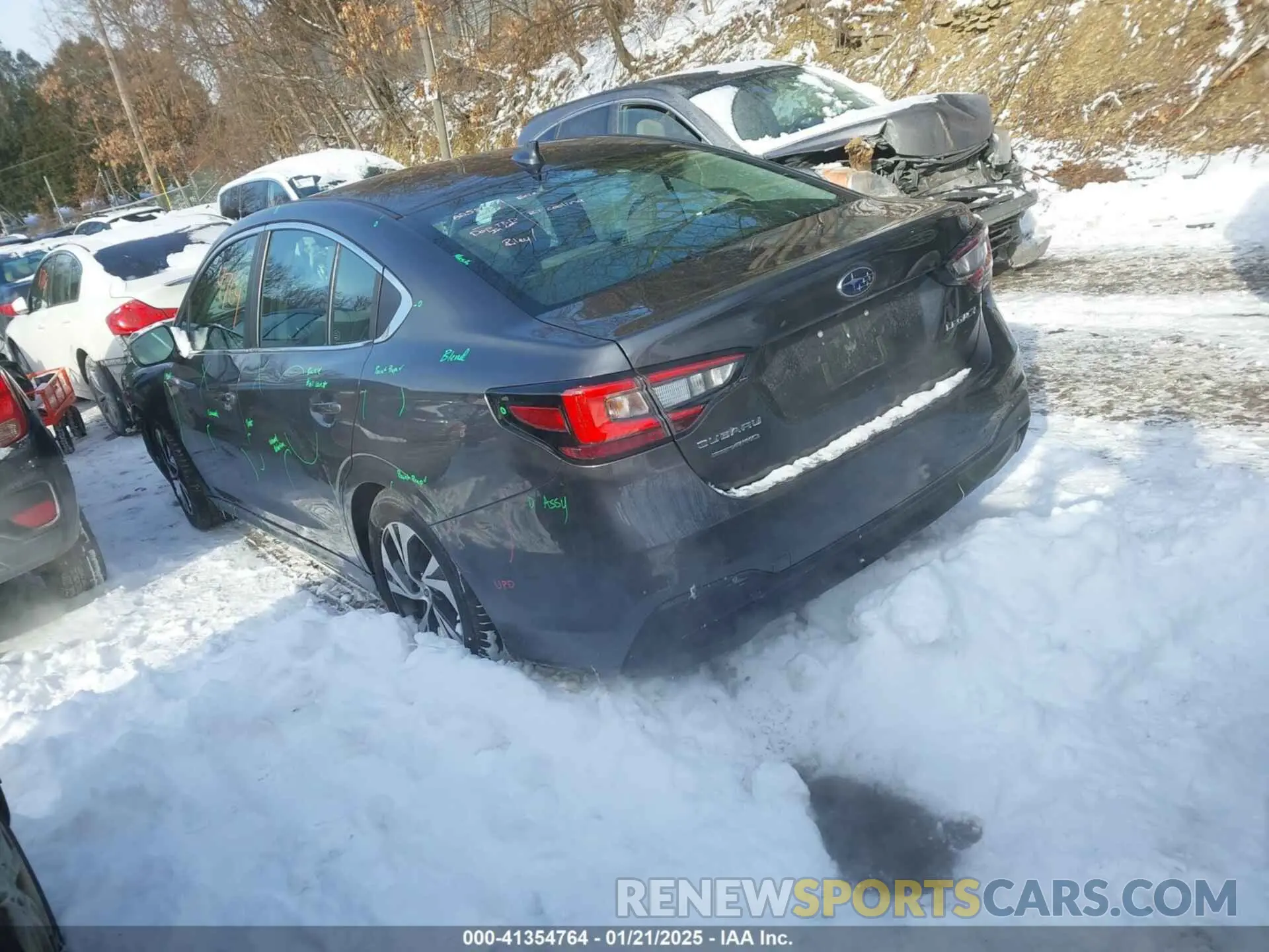 3 Photograph of a damaged car 4S3BWAD60M3002914 SUBARU LEGACY 2021