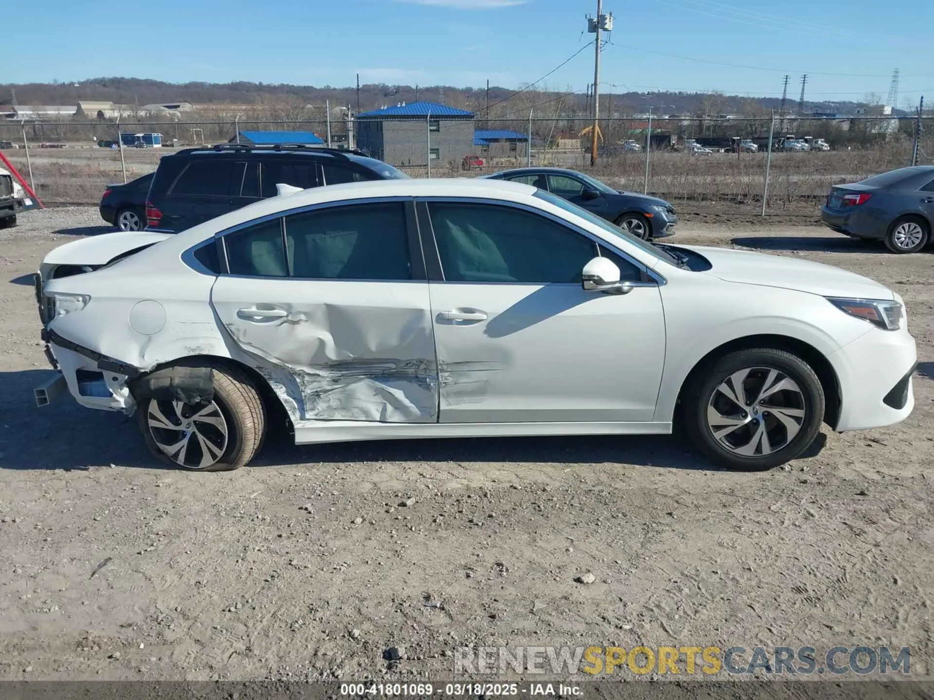 12 Photograph of a damaged car 4S3BWAD6XM3005206 SUBARU LEGACY 2021