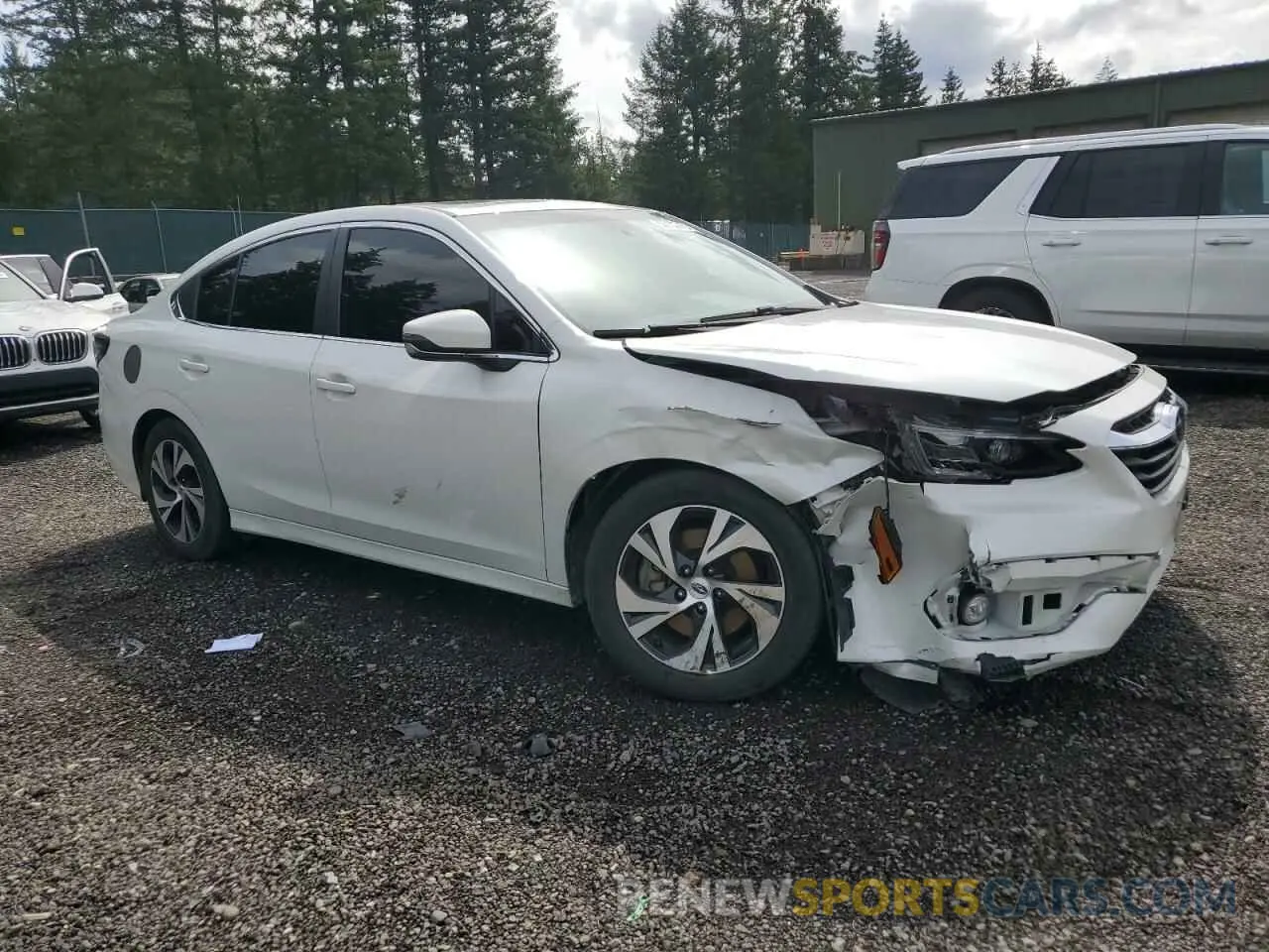 4 Photograph of a damaged car 4S3BWAF61M3011697 SUBARU LEGACY 2021