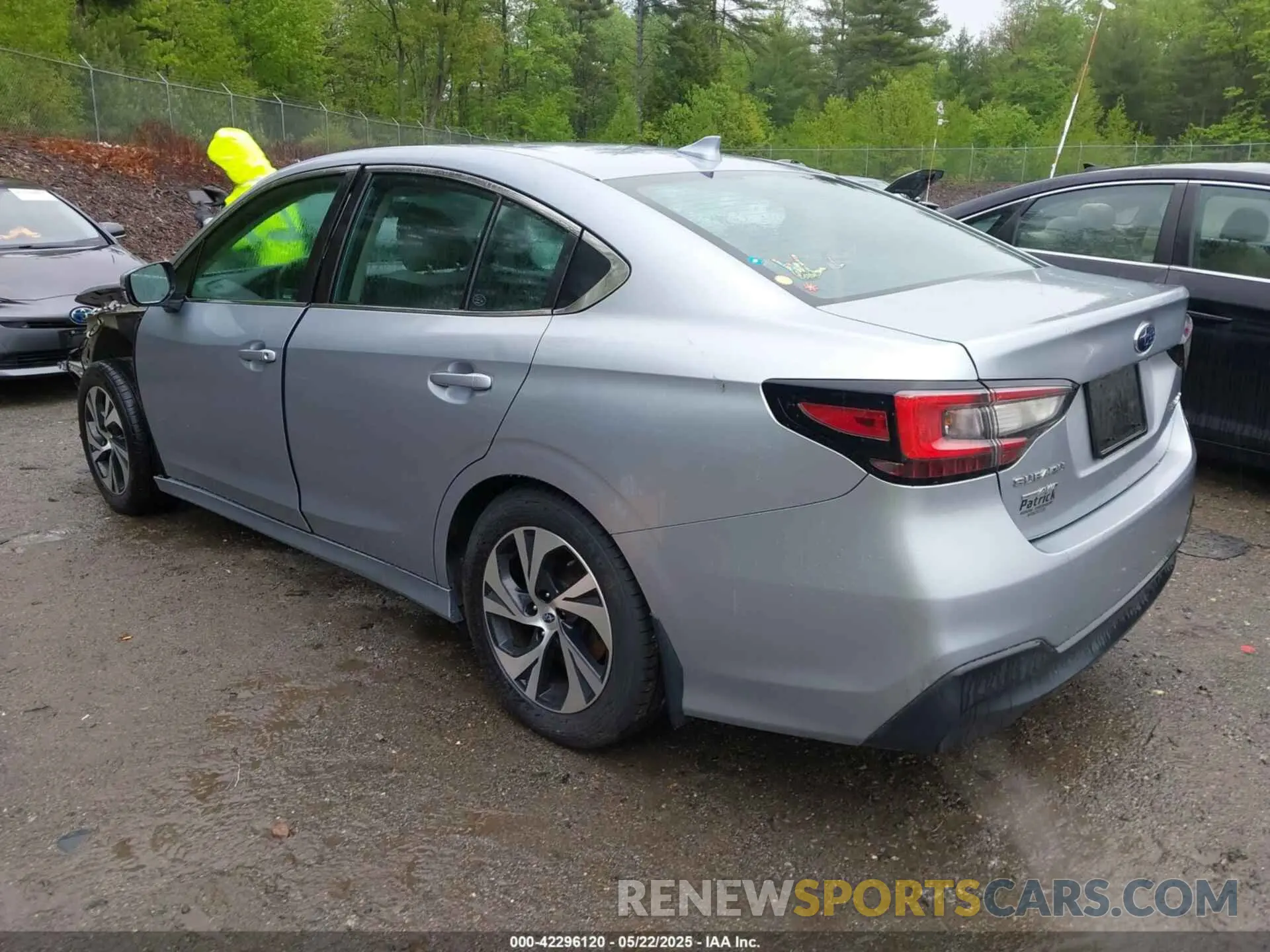3 Photograph of a damaged car 4S3BWAF61M3020223 SUBARU LEGACY 2021