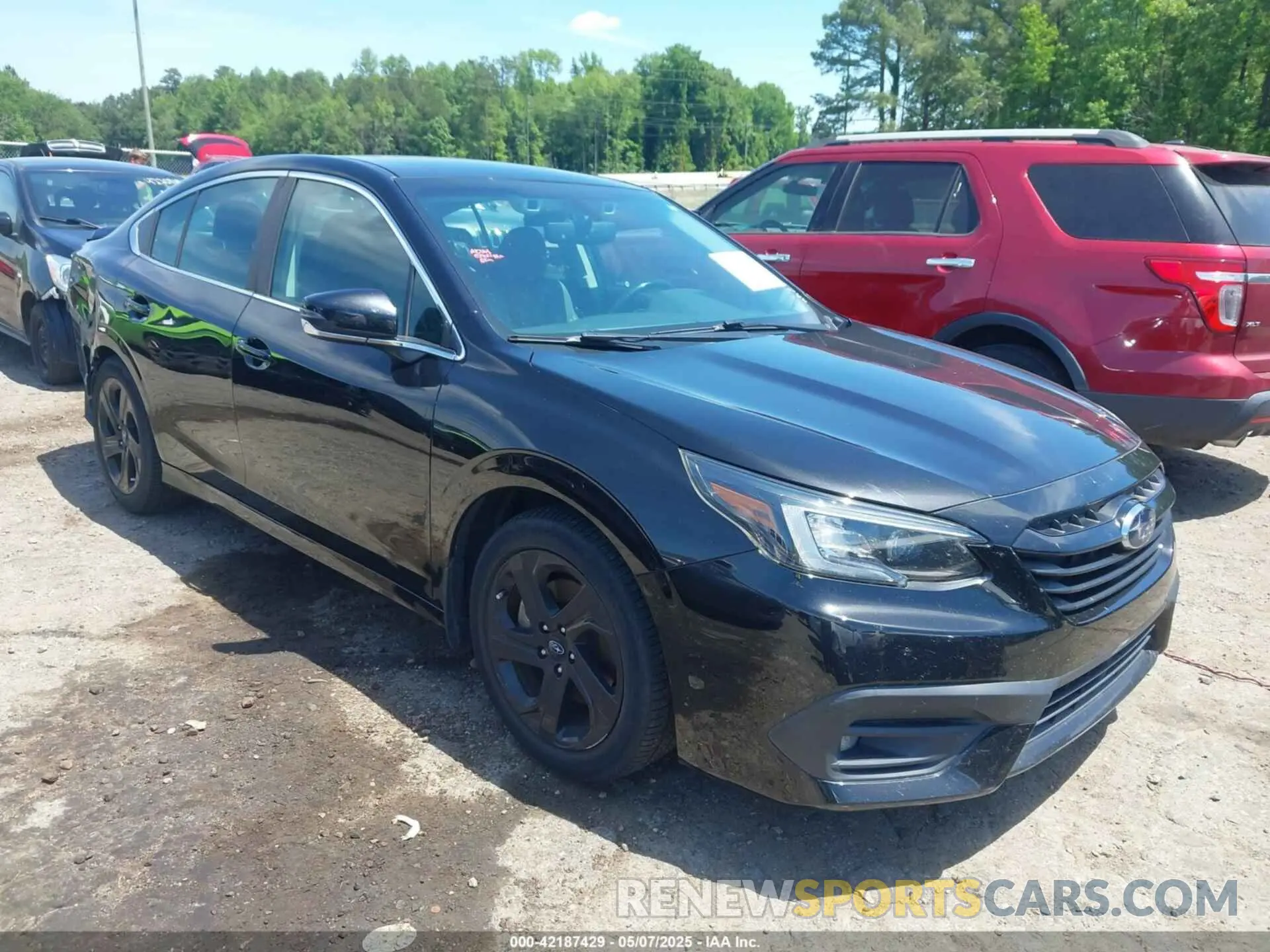 1 Photograph of a damaged car 4S3BWAG64M3004399 SUBARU LEGACY 2021