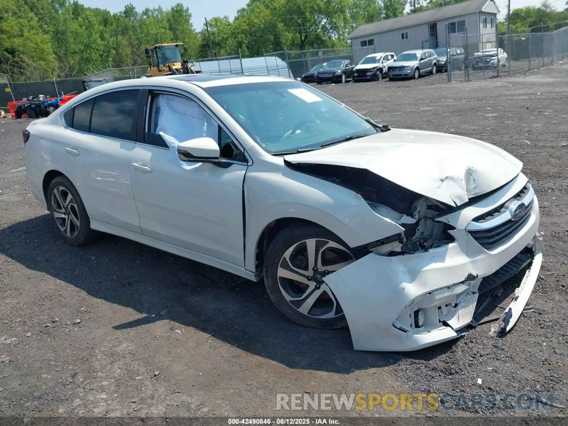 1 Photograph of a damaged car 4S3BWAN65M3018587 SUBARU LEGACY 2021