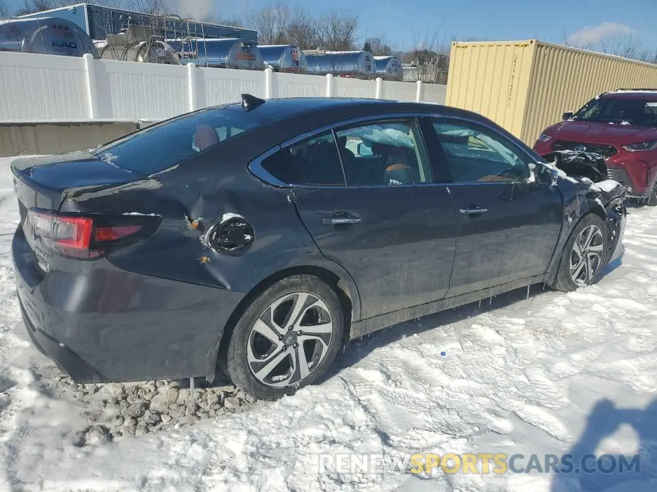 3 Photograph of a damaged car 4S3BWGP66M3008800 SUBARU LEGACY 2021
