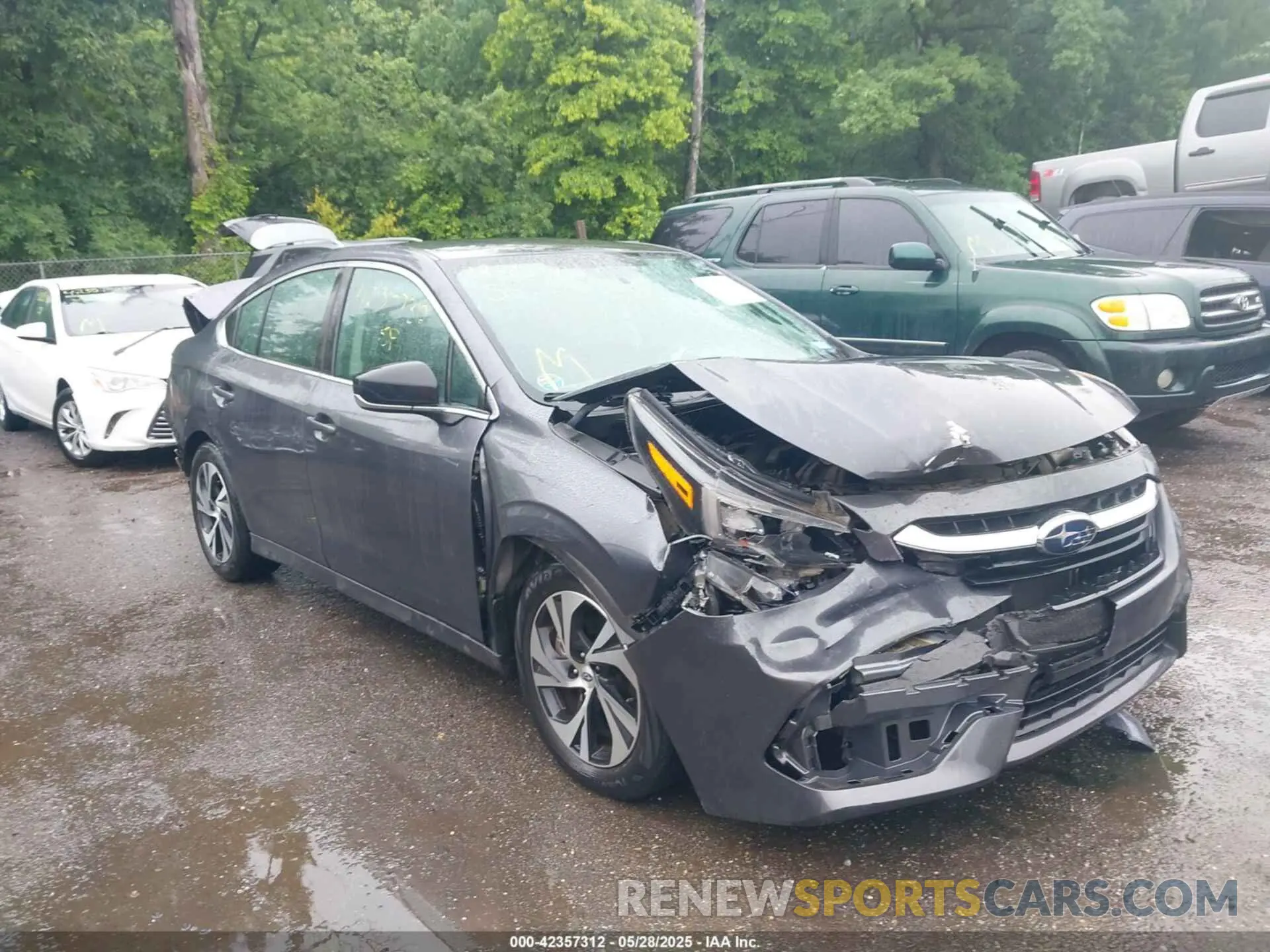1 Photograph of a damaged car 4S3BWAB6XN3008661 SUBARU LEGACY 2022