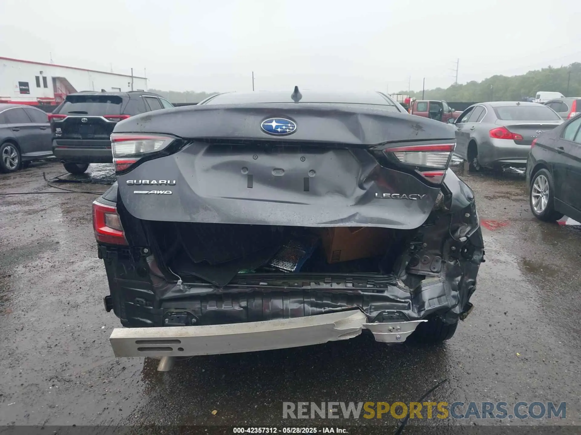 17 Photograph of a damaged car 4S3BWAB6XN3008661 SUBARU LEGACY 2022