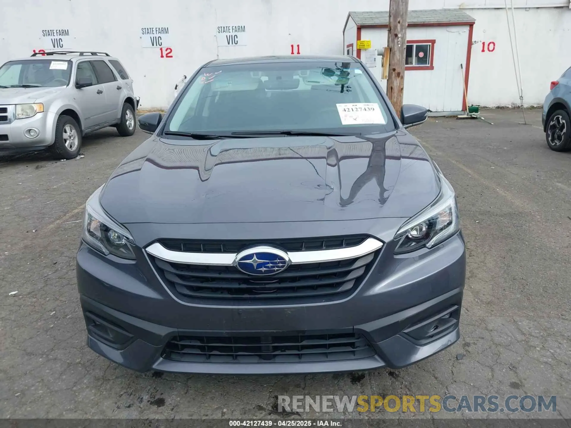 11 Photograph of a damaged car 4S3BWAD63N3013083 SUBARU LEGACY 2022