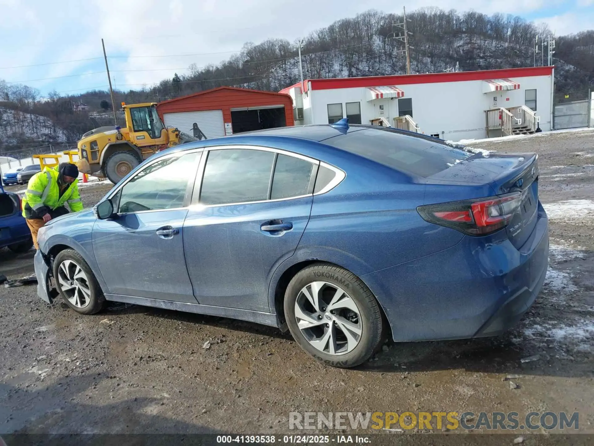 14 Photograph of a damaged car 4S3BWAF62N3025867 SUBARU LEGACY 2022
