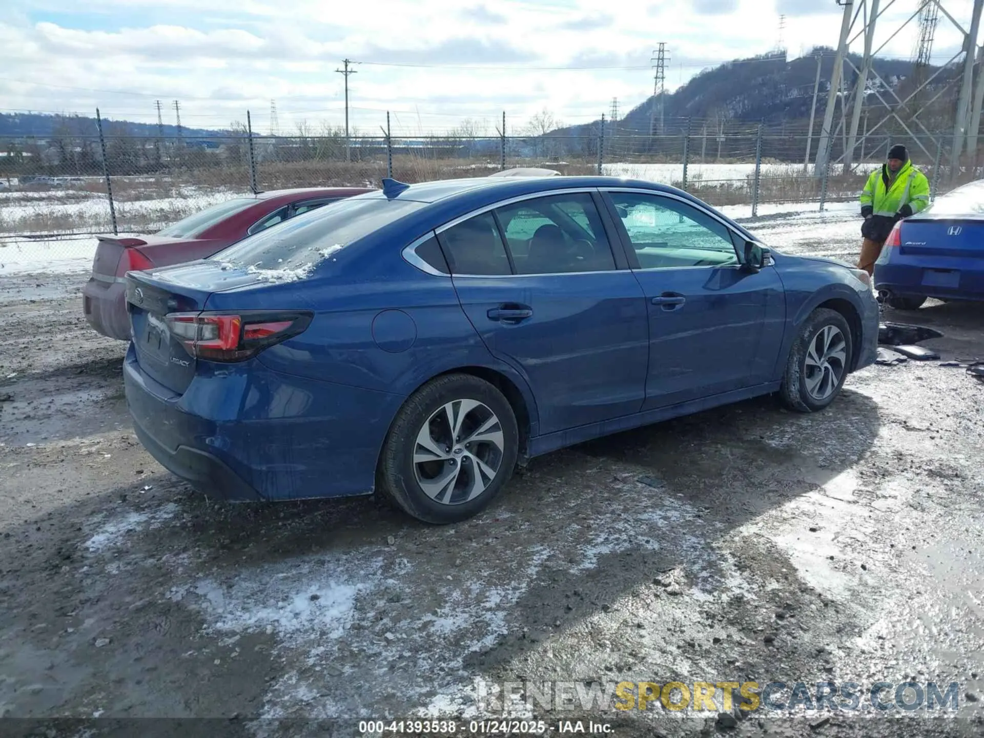 4 Photograph of a damaged car 4S3BWAF62N3025867 SUBARU LEGACY 2022