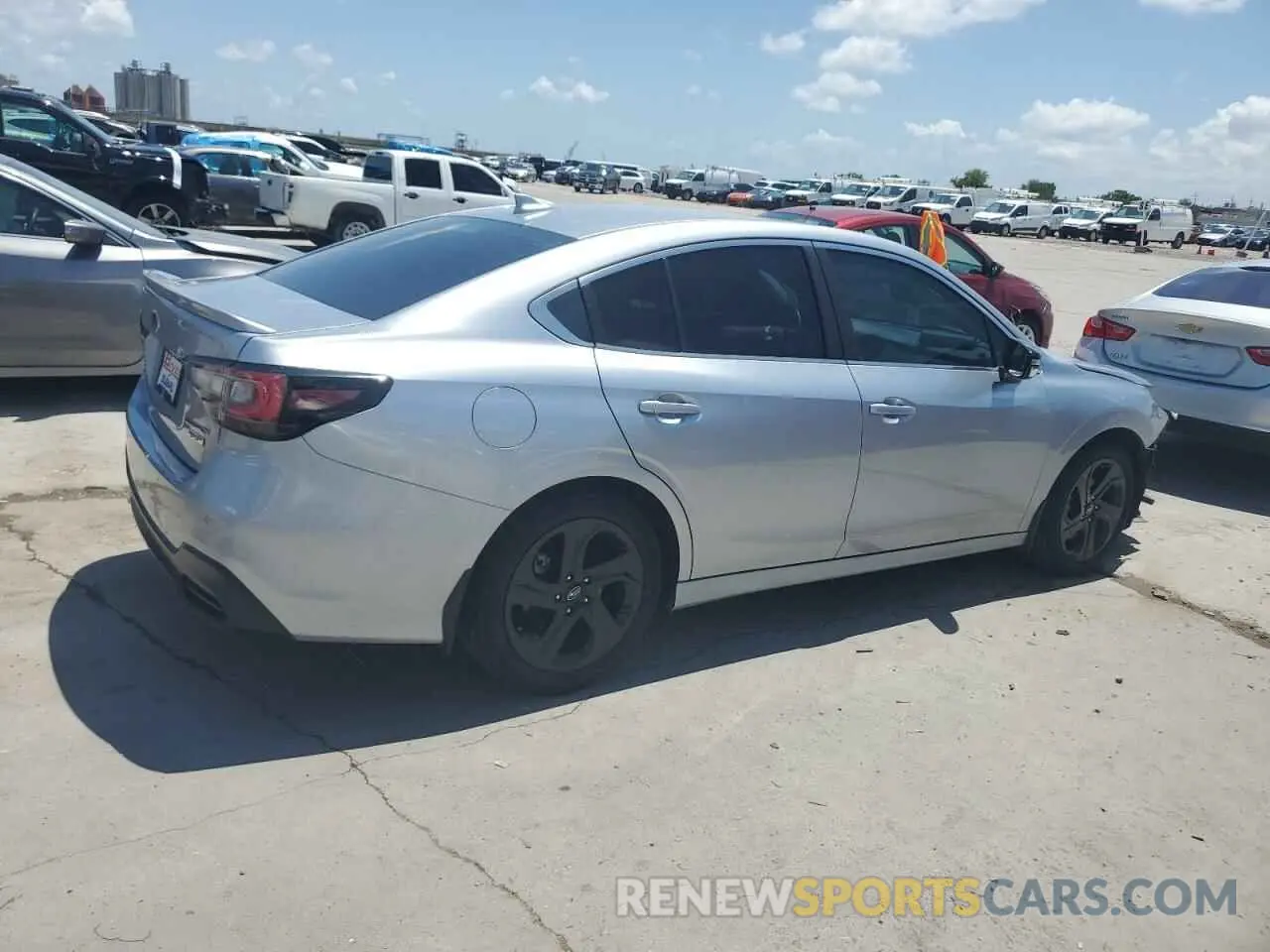 3 Photograph of a damaged car 4S3BWAH62N3006989 SUBARU LEGACY 2022