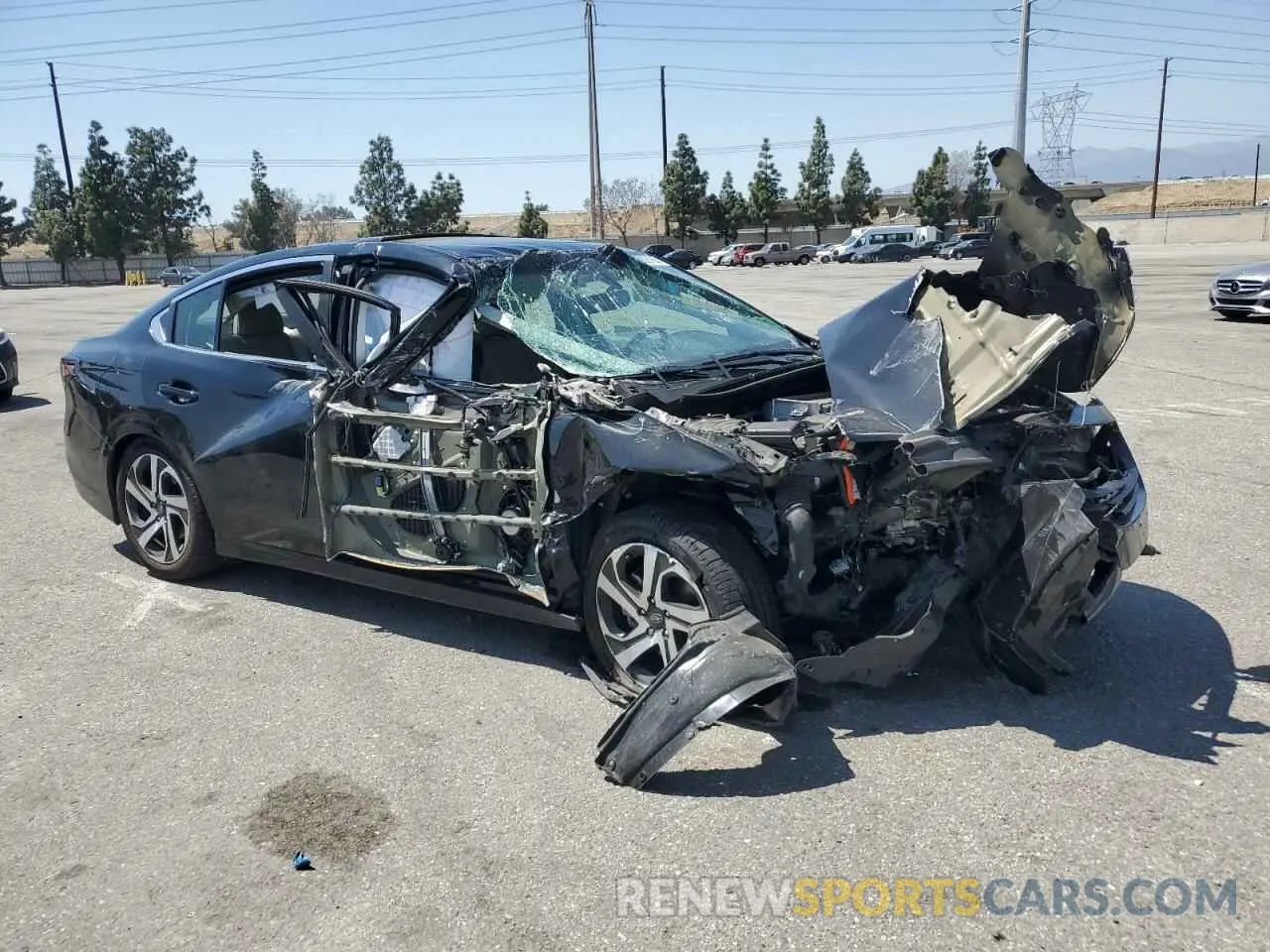 4 Photograph of a damaged car 4S3BWGN61N3028294 SUBARU LEGACY 2022