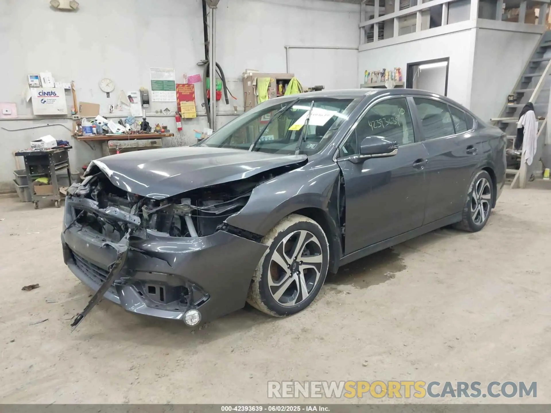 2 Photograph of a damaged car 4S3BWGN6XN3011266 SUBARU LEGACY 2022