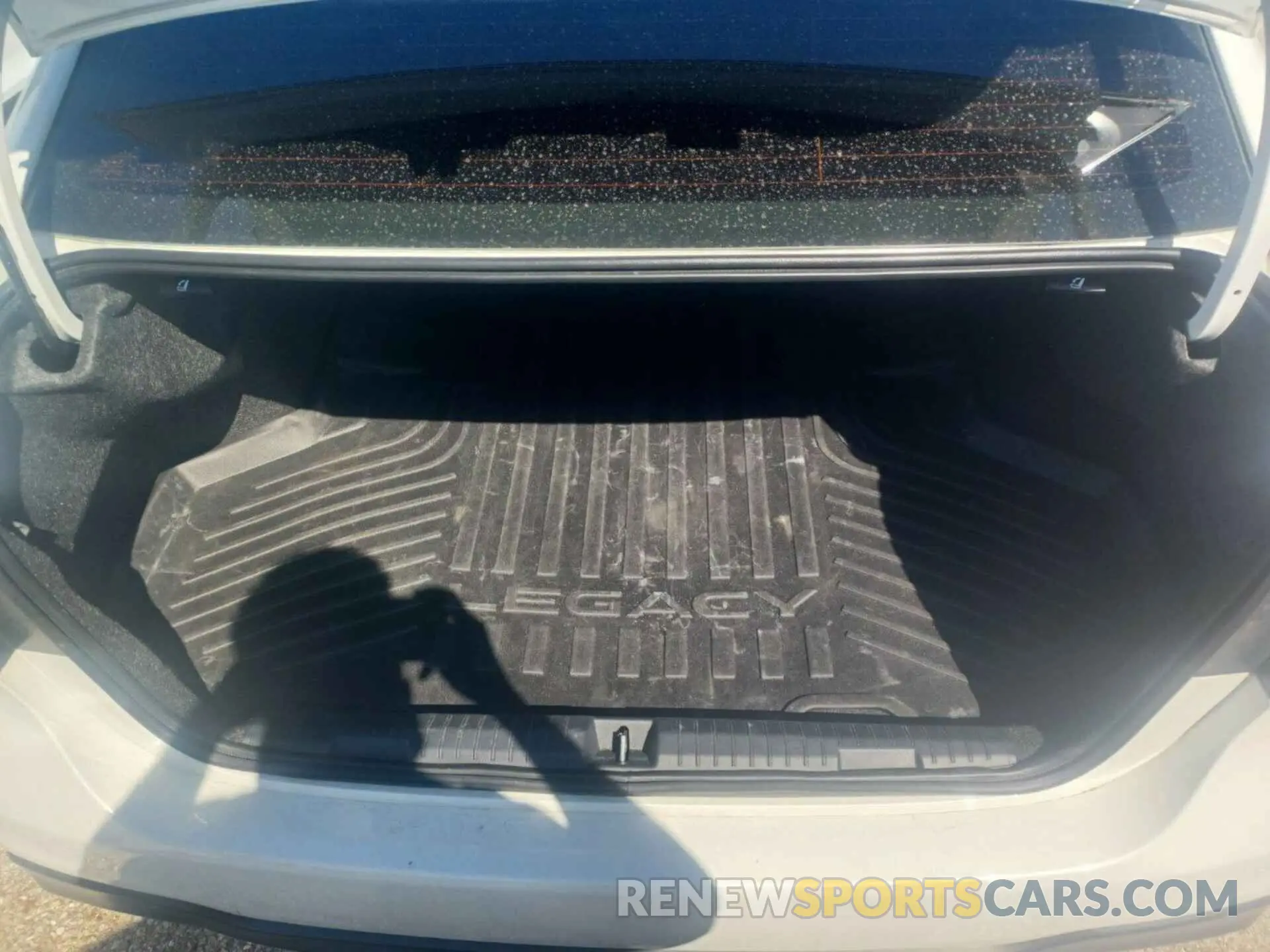 2 Photograph of a damaged car 4S3BWAD64P3004590 SUBARU LEGACY 2023
