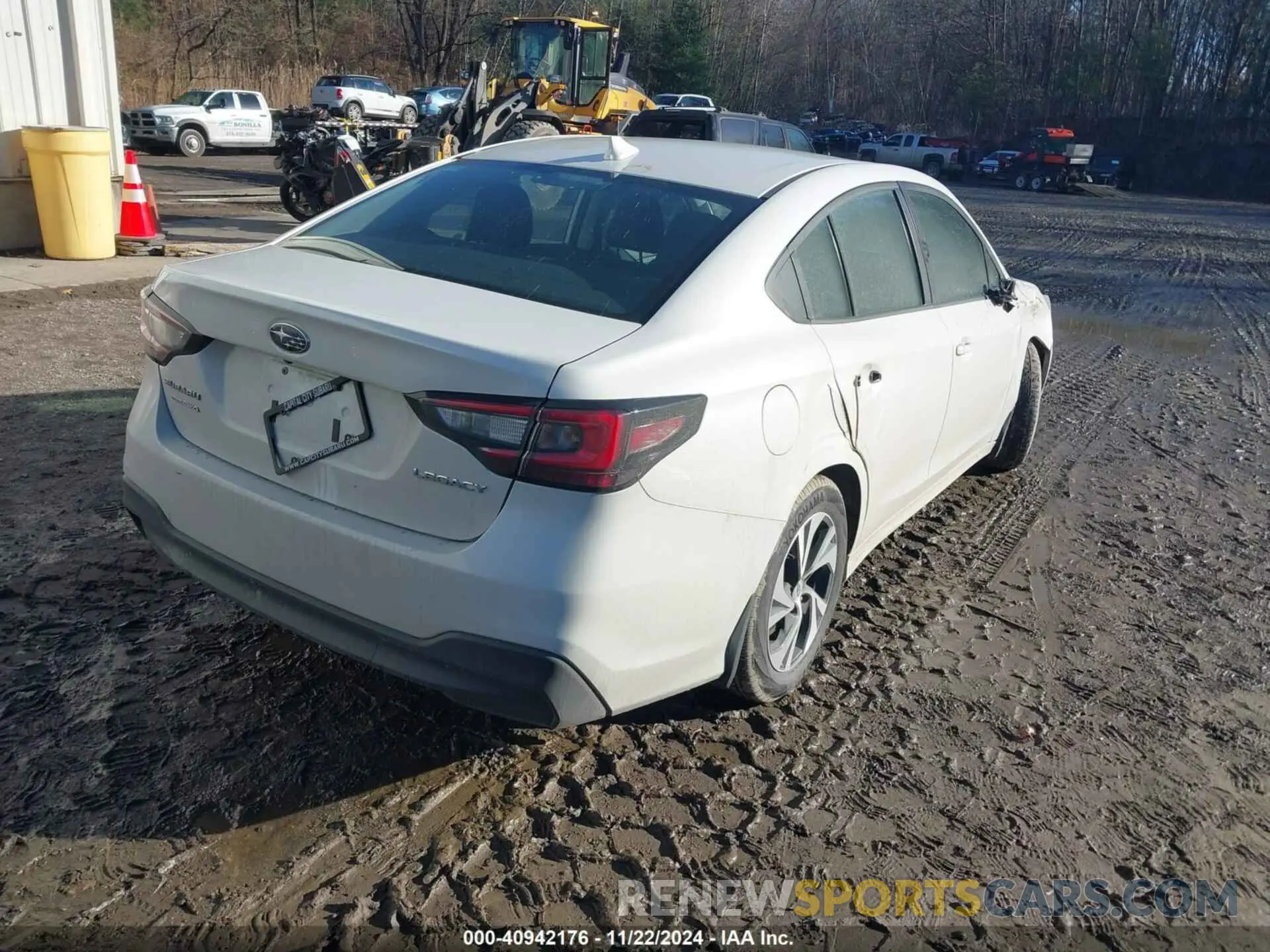 4 Photograph of a damaged car 4S3BWAF68P3004184 SUBARU LEGACY 2023