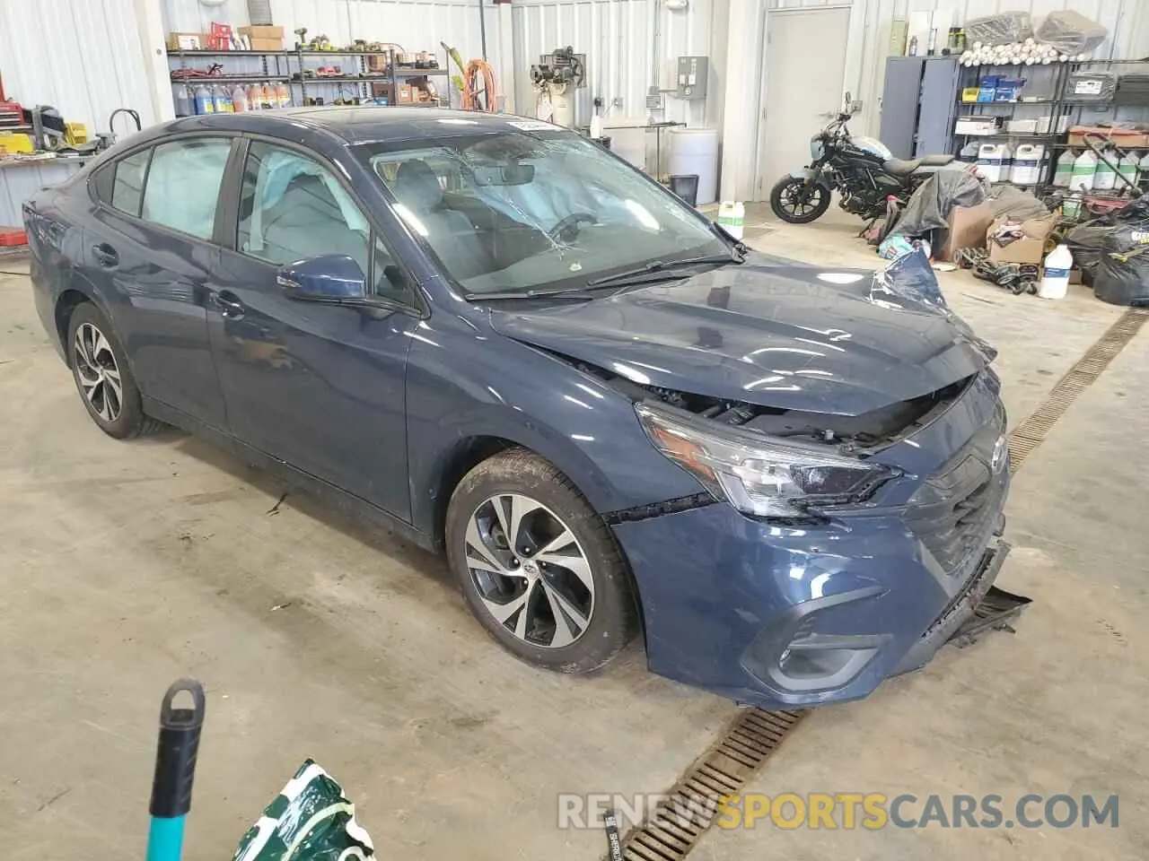 4 Photograph of a damaged car 4S3BWAF6XP3010925 SUBARU LEGACY 2023