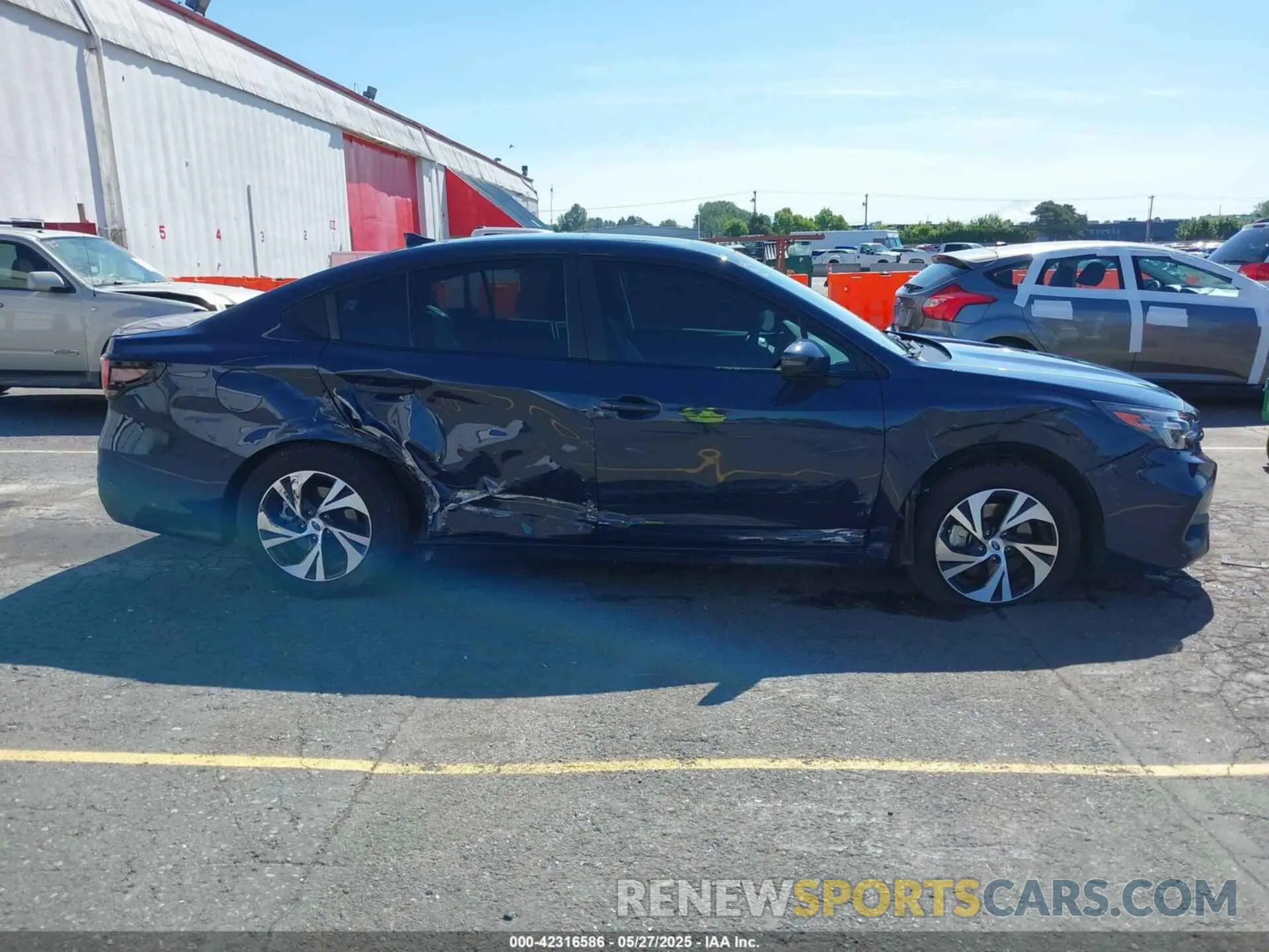 13 Photograph of a damaged car 4S3BWAF62R3028466 SUBARU LEGACY 2024