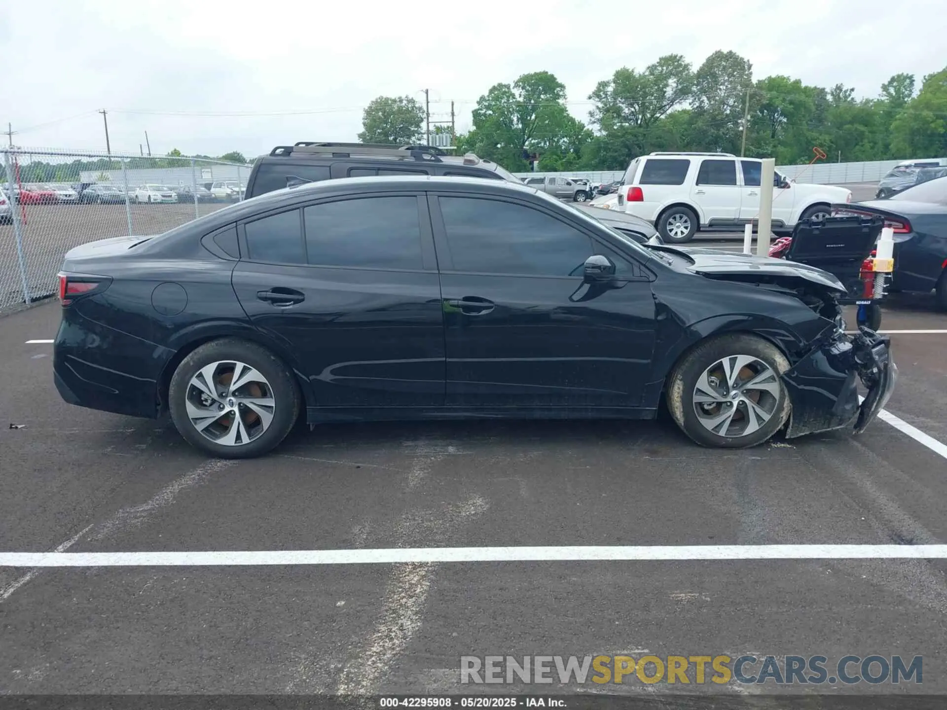 13 Photograph of a damaged car 4S3BWAF63R3014026 SUBARU LEGACY 2024