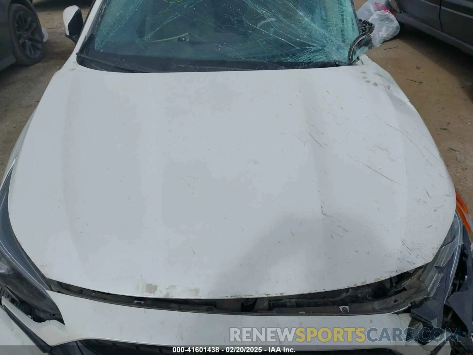 10 Photograph of a damaged car 4S3BWAN63R3021558 SUBARU LEGACY 2024
