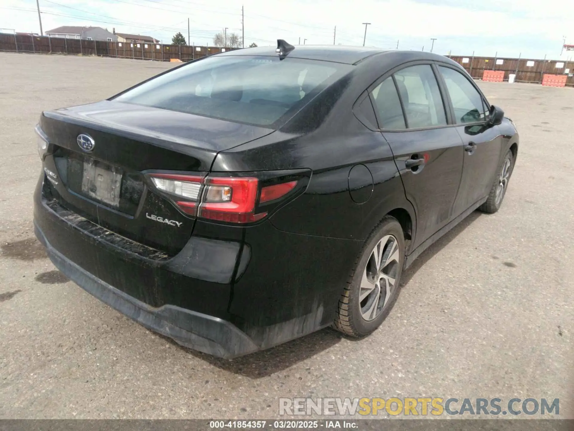 4 Photograph of a damaged car 4S3BWAB60S3004002 SUBARU LEGACY 2025