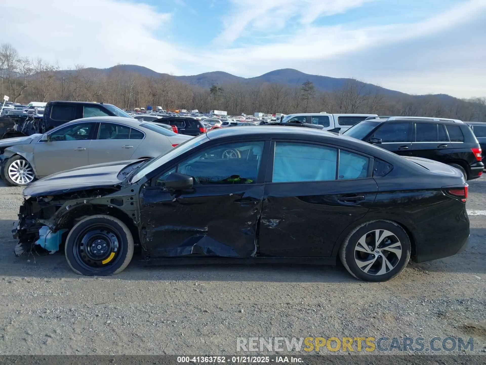 14 Photograph of a damaged car 4S3BWAB64S3006853 SUBARU LEGACY 2025