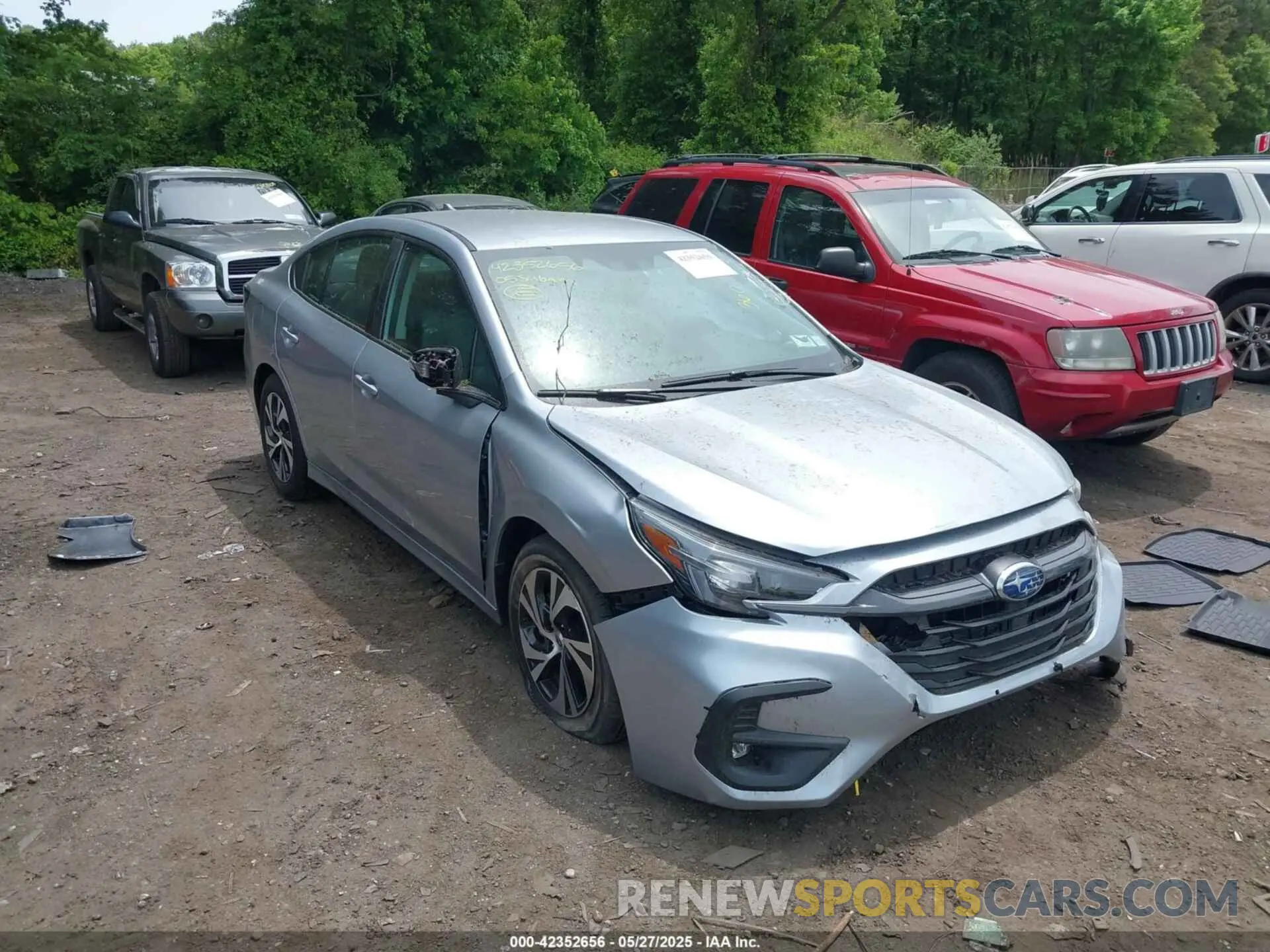 1 Photograph of a damaged car 4S3BWAD67S3014569 SUBARU LEGACY 2025