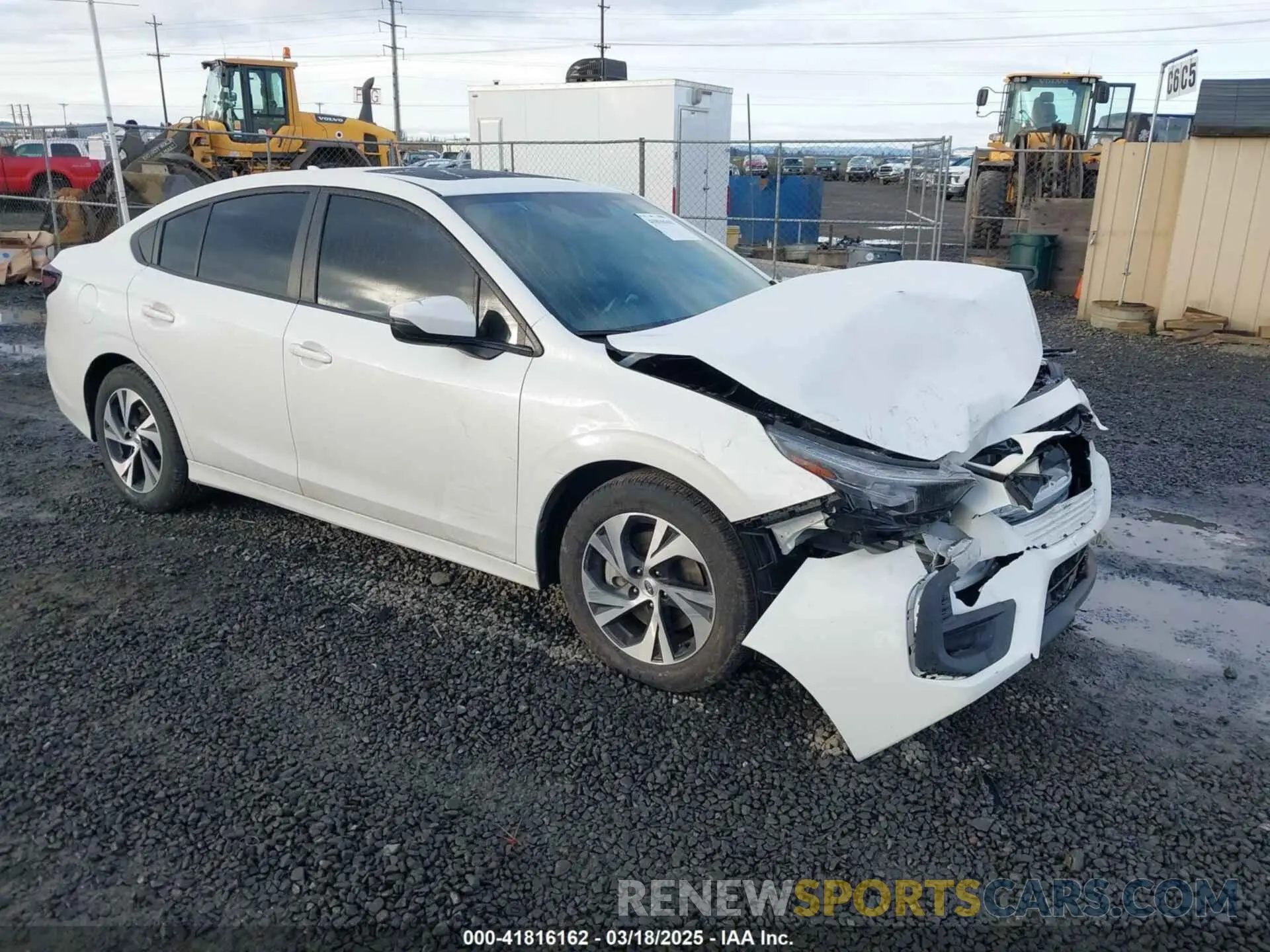 1 Photograph of a damaged car 4S3BWAF68S3002623 SUBARU LEGACY 2025
