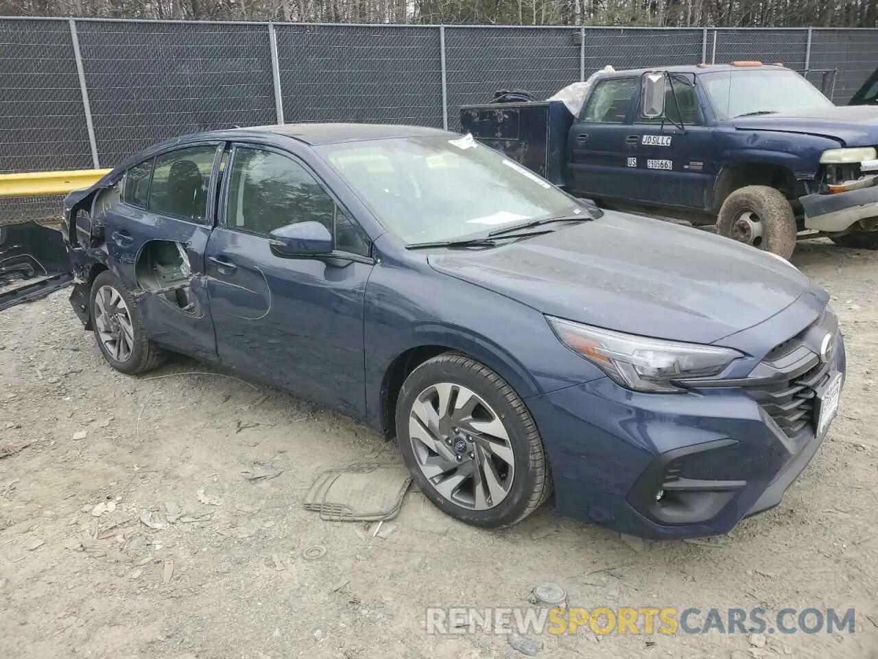 4 Photograph of a damaged car 4S3BWAN66S3013704 SUBARU LEGACY 2025