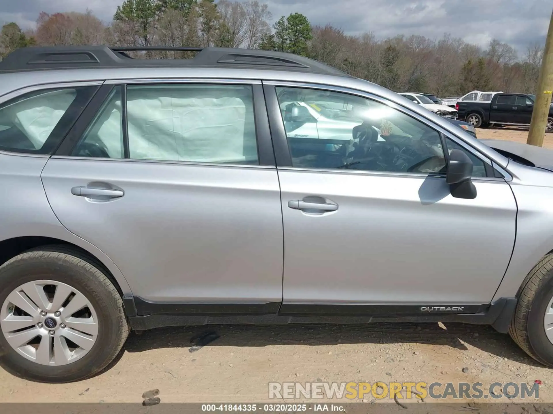 13 Photograph of a damaged car 4S4BSABC0K3377392 SUBARU OUTBACK 2019
