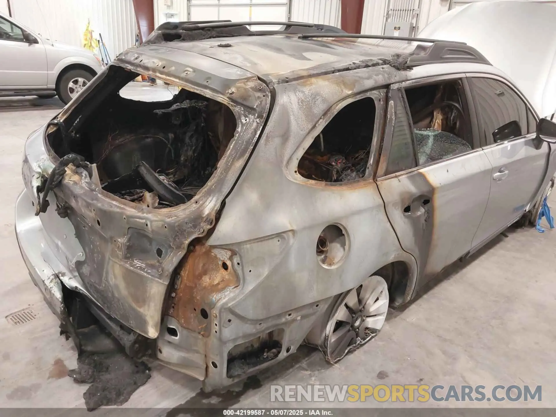 6 Photograph of a damaged car 4S4BSABC1K3309585 SUBARU OUTBACK 2019
