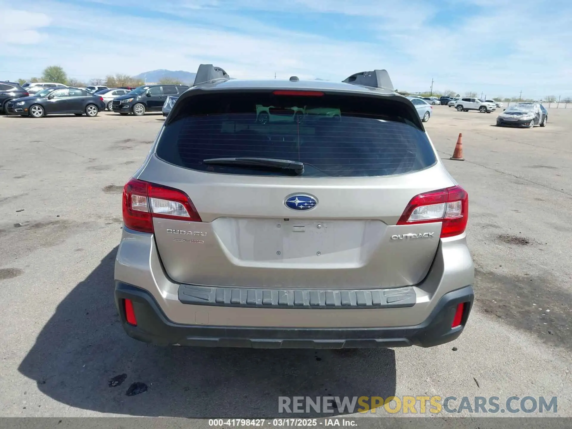 17 Photograph of a damaged car 4S4BSABC1K3331876 SUBARU OUTBACK 2019