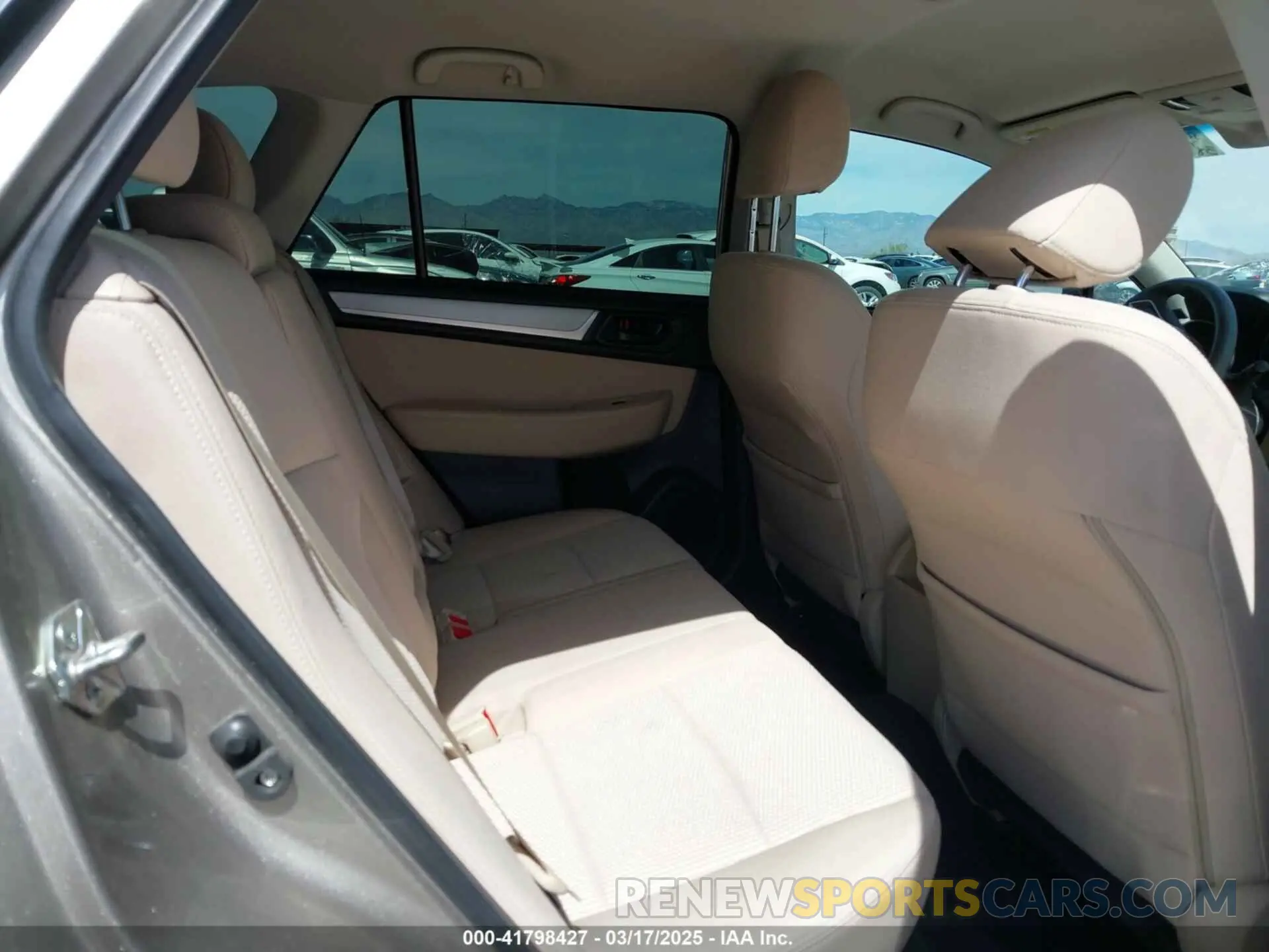 8 Photograph of a damaged car 4S4BSABC1K3331876 SUBARU OUTBACK 2019