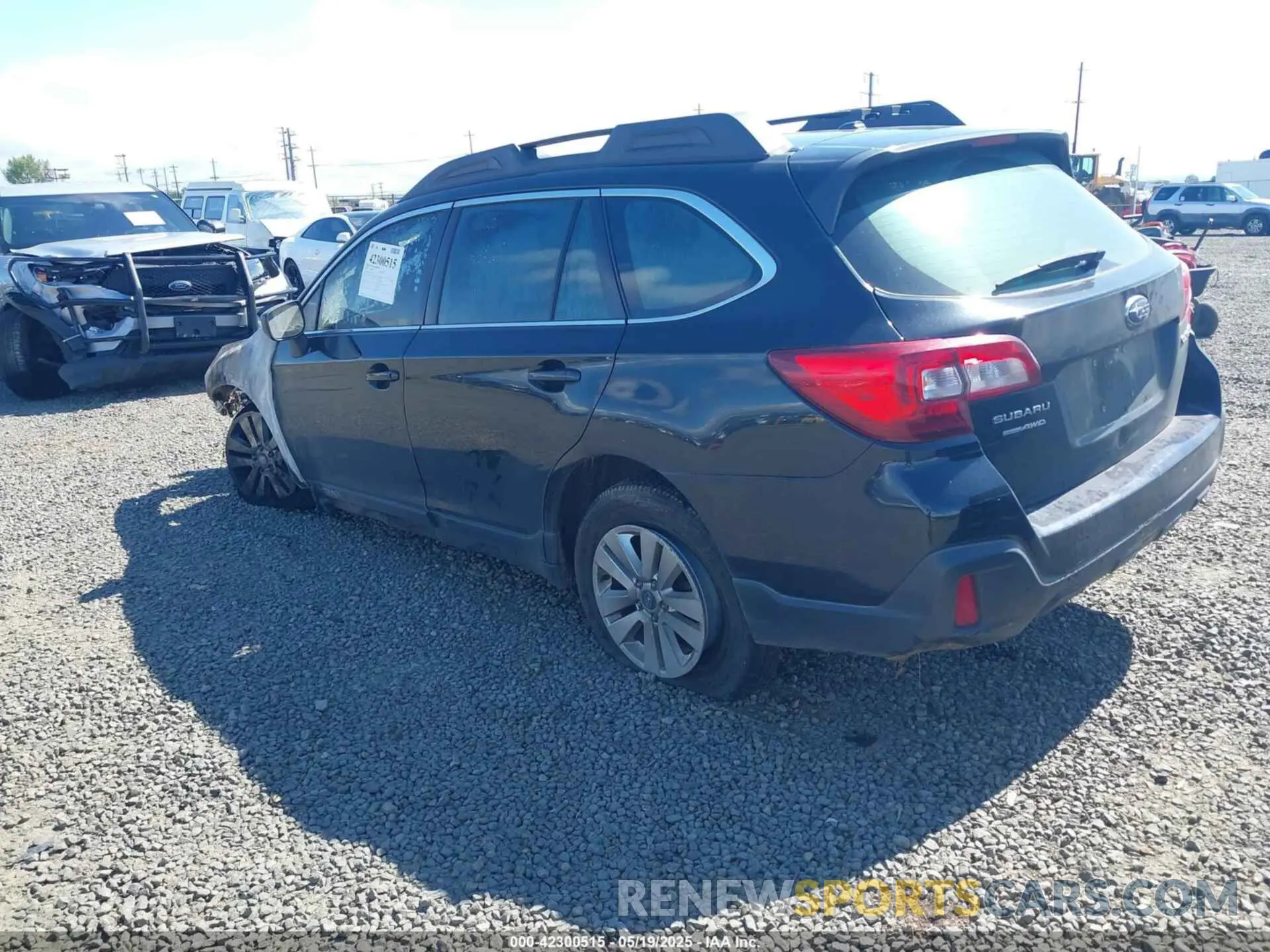 3 Photograph of a damaged car 4S4BSABC3K3216289 SUBARU OUTBACK 2019