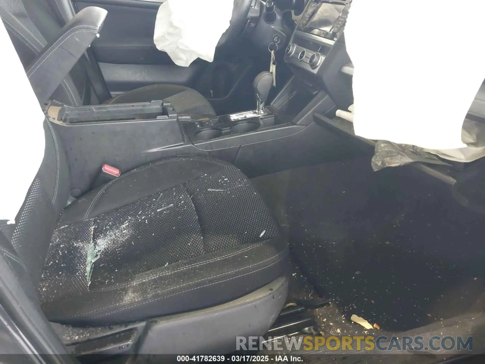 5 Photograph of a damaged car 4S4BSABC5K3337602 SUBARU OUTBACK 2019