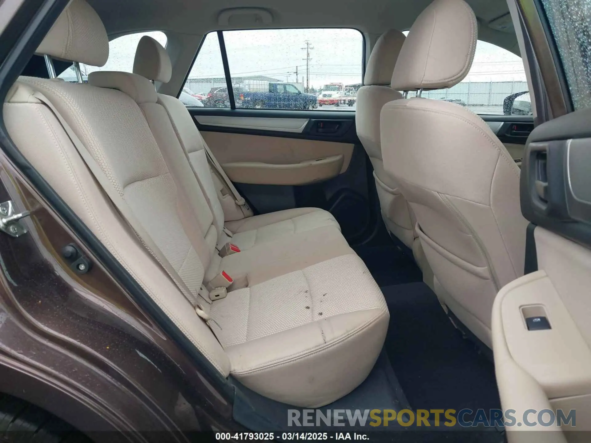 8 Photograph of a damaged car 4S4BSABC7K3302320 SUBARU OUTBACK 2019
