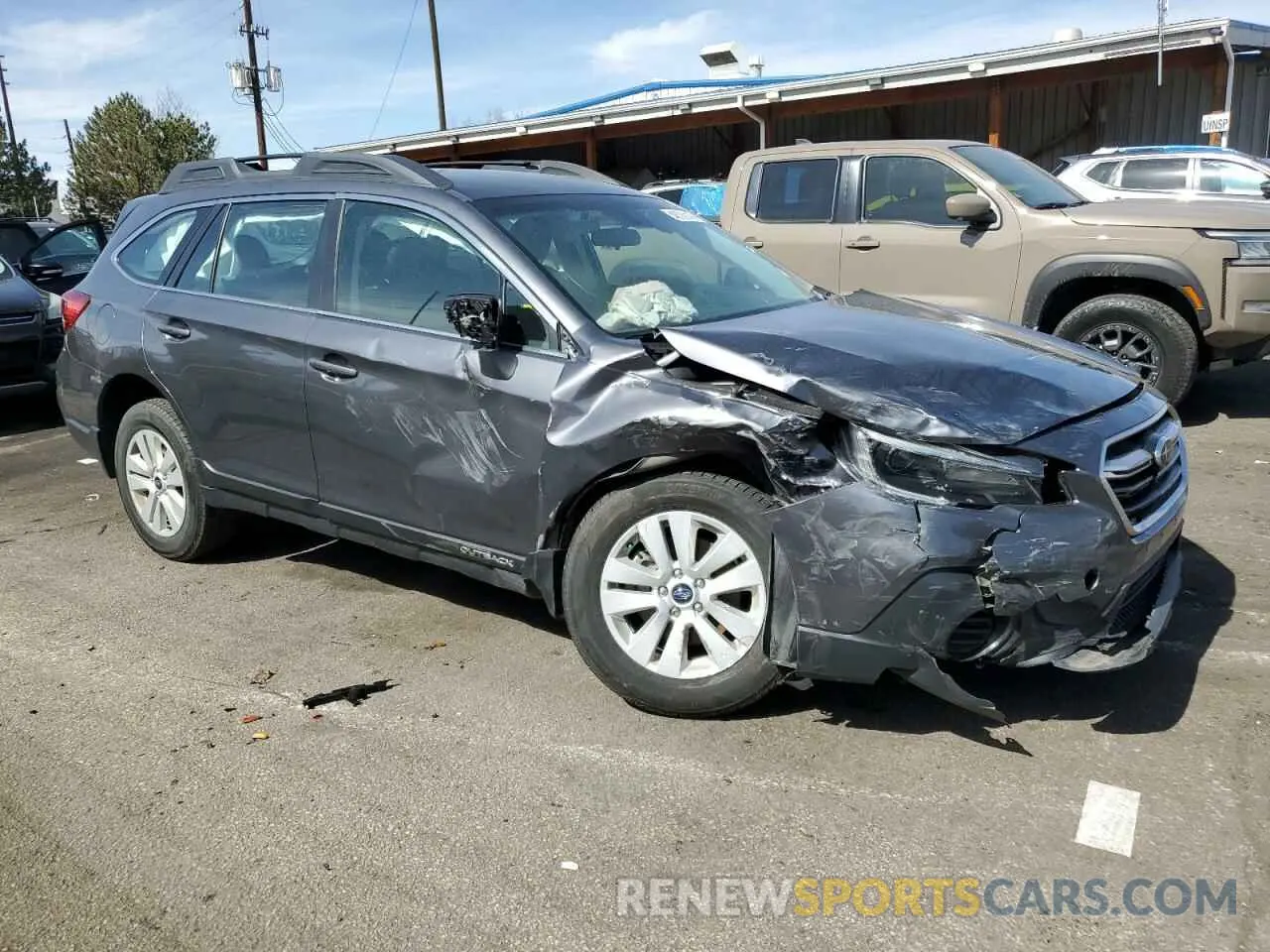 4 Photograph of a damaged car 4S4BSABC8K3265665 SUBARU OUTBACK 2019