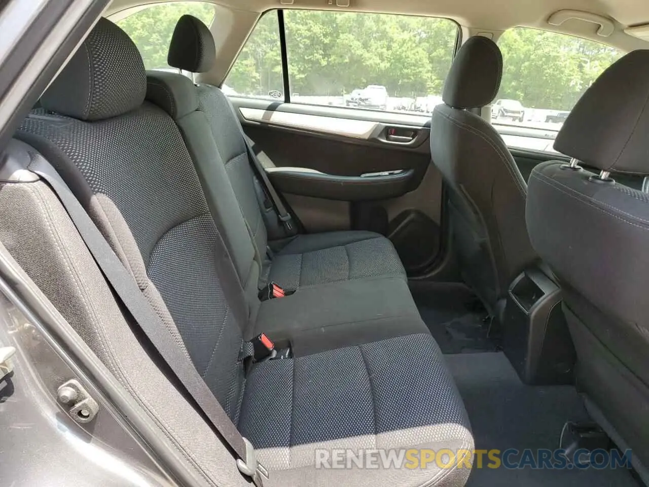 10 Photograph of a damaged car 4S4BSABC8K3272048 SUBARU OUTBACK 2019