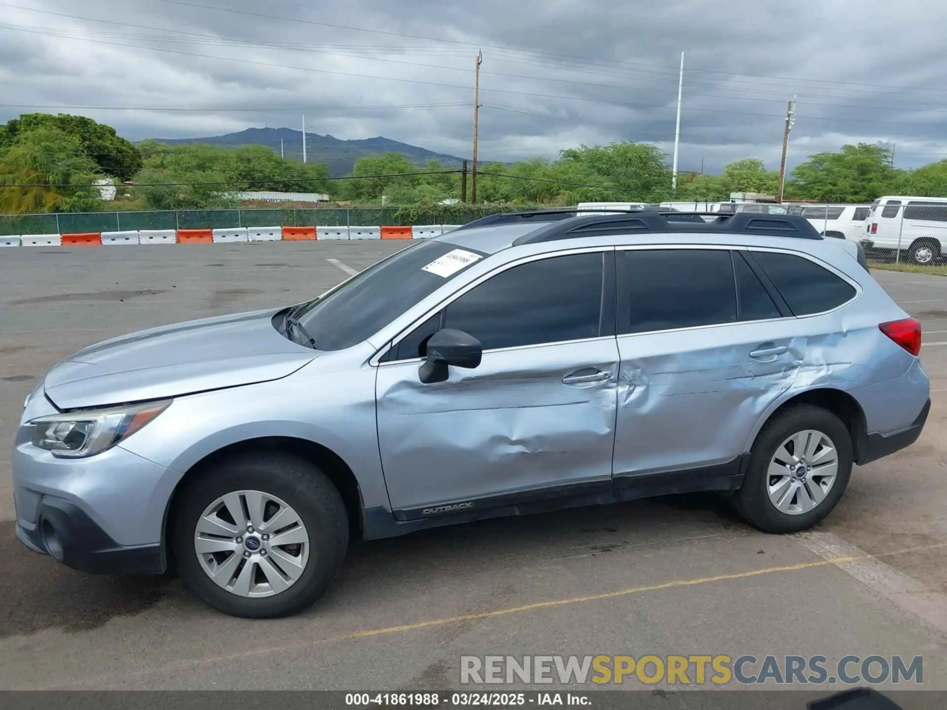 6 Photograph of a damaged car 4S4BSABC9K3296780 SUBARU OUTBACK 2019