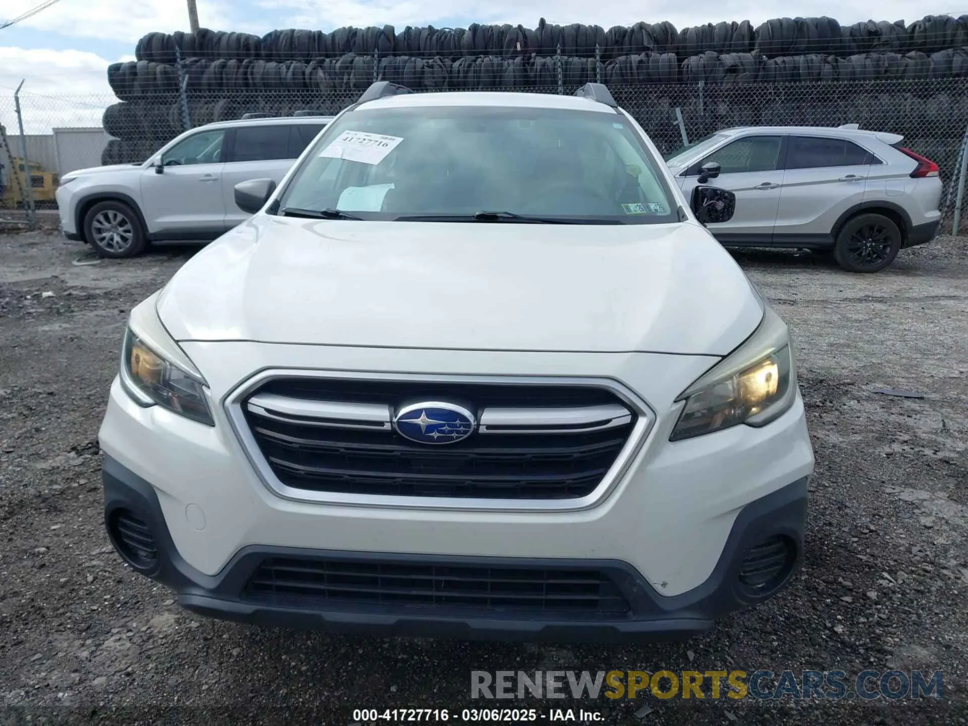 11 Photograph of a damaged car 4S4BSABCXK3283052 SUBARU OUTBACK 2019