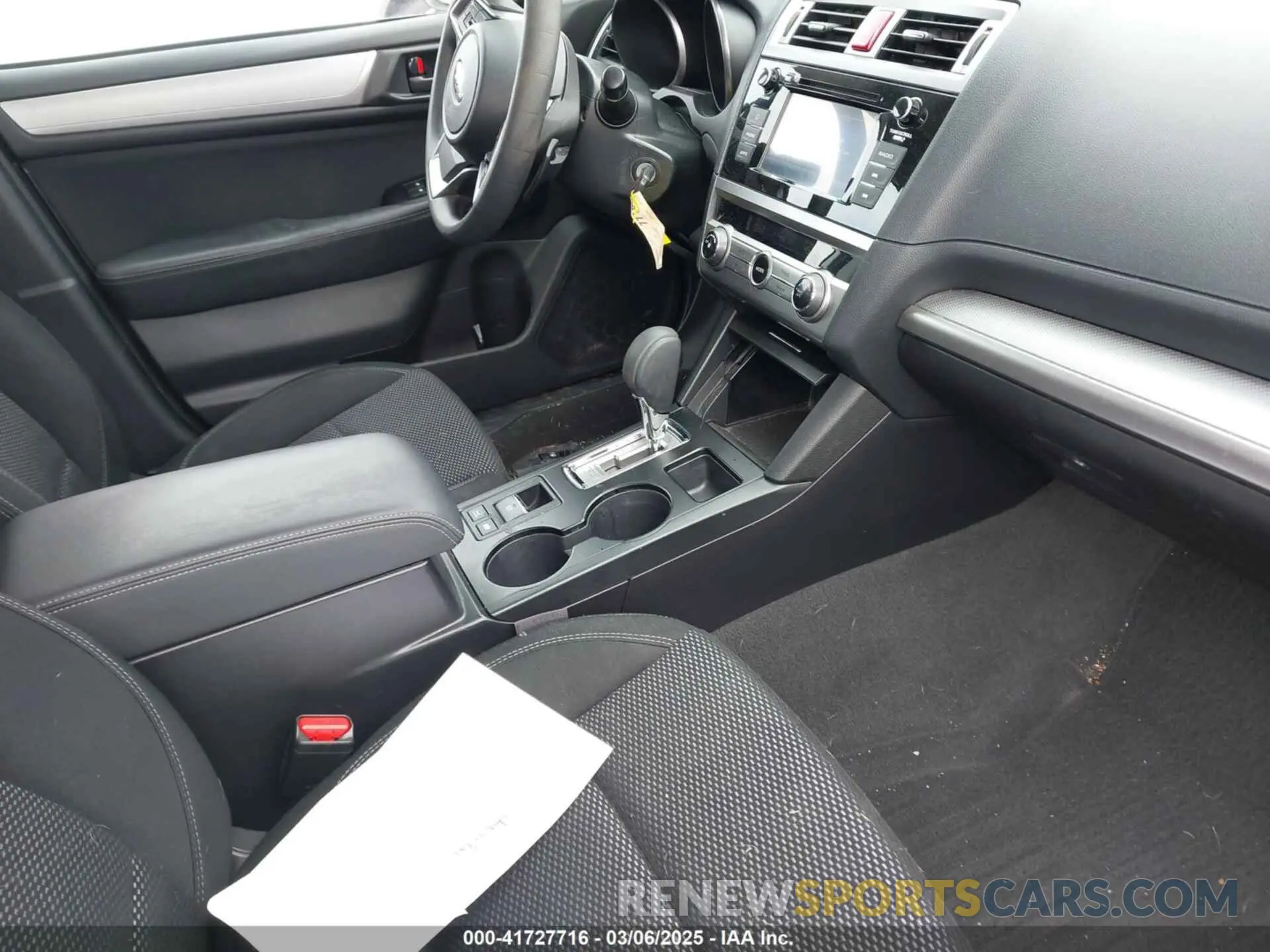 5 Photograph of a damaged car 4S4BSABCXK3283052 SUBARU OUTBACK 2019