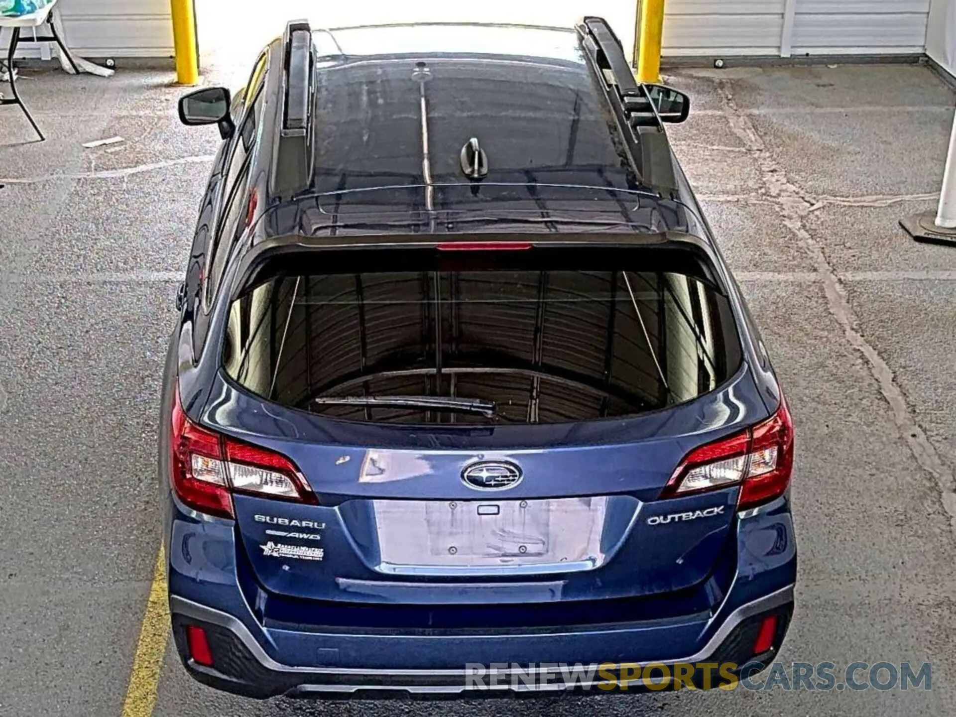 10 Photograph of a damaged car 4S4BSAFC0K3252466 SUBARU OUTBACK 2019