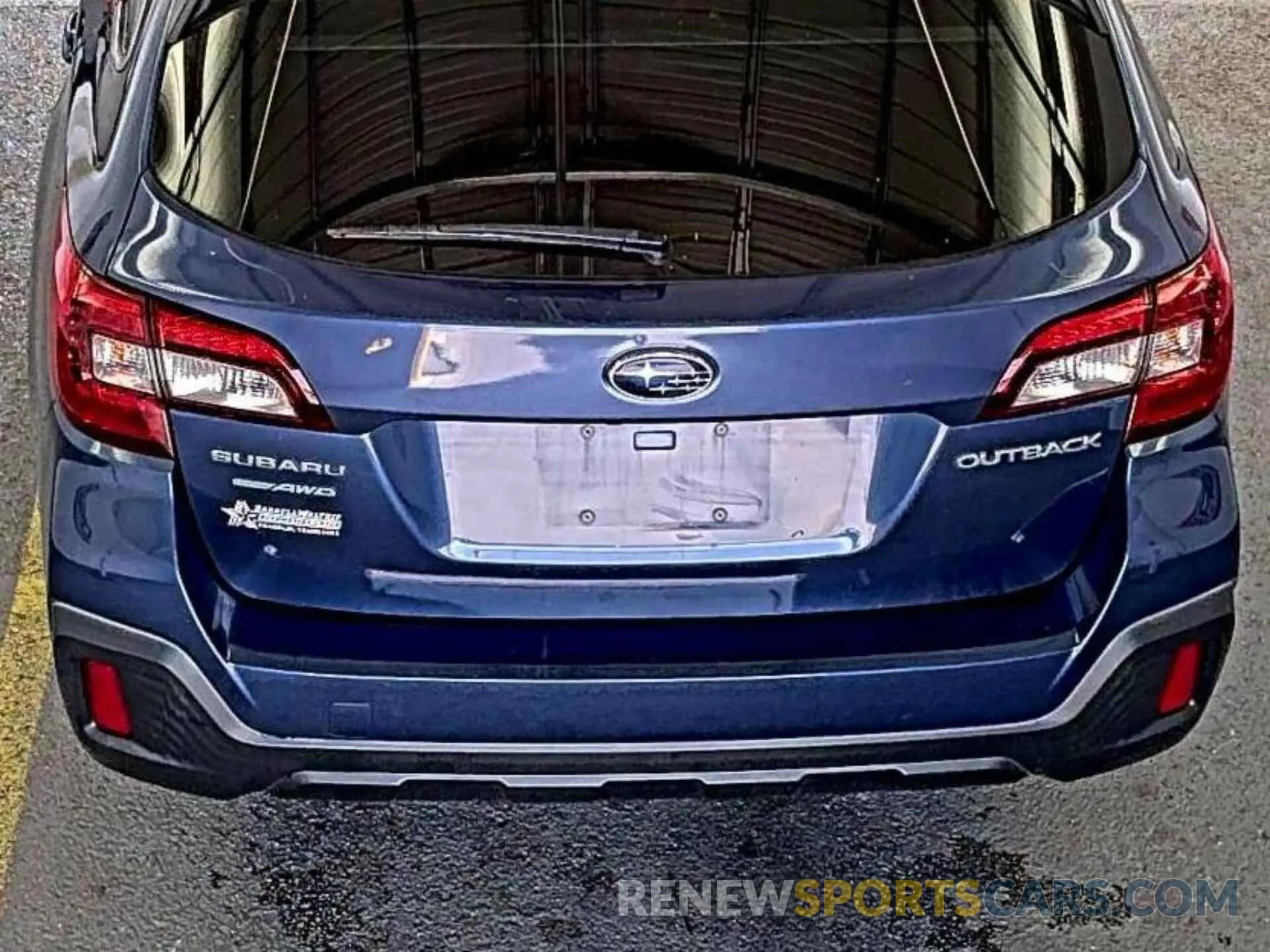 19 Photograph of a damaged car 4S4BSAFC0K3252466 SUBARU OUTBACK 2019
