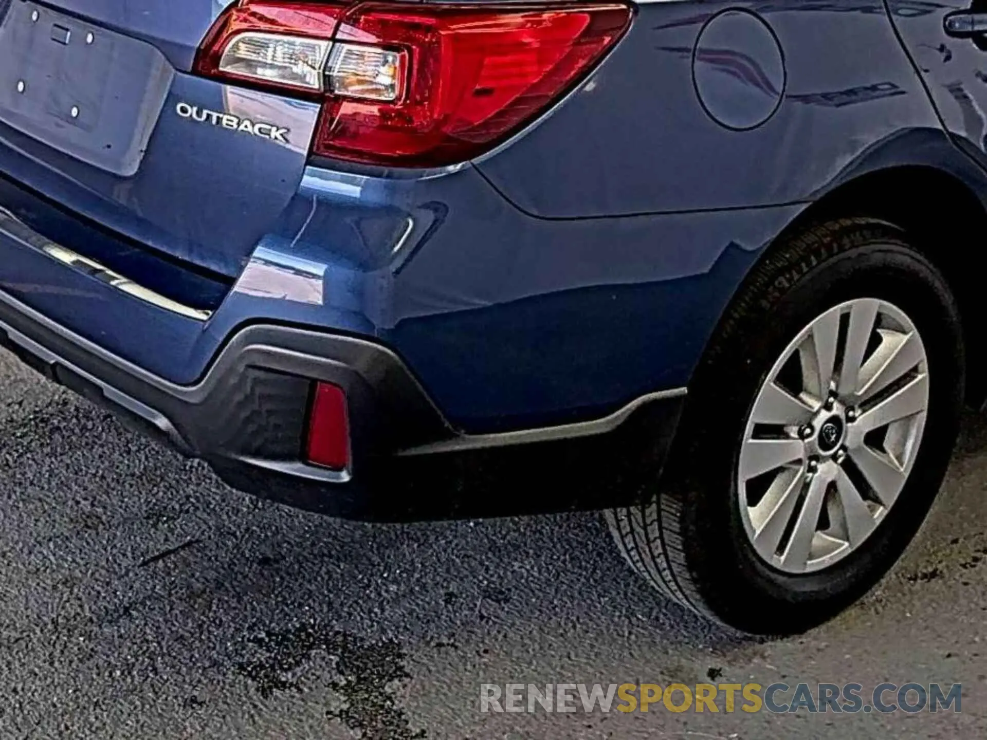 31 Photograph of a damaged car 4S4BSAFC0K3252466 SUBARU OUTBACK 2019