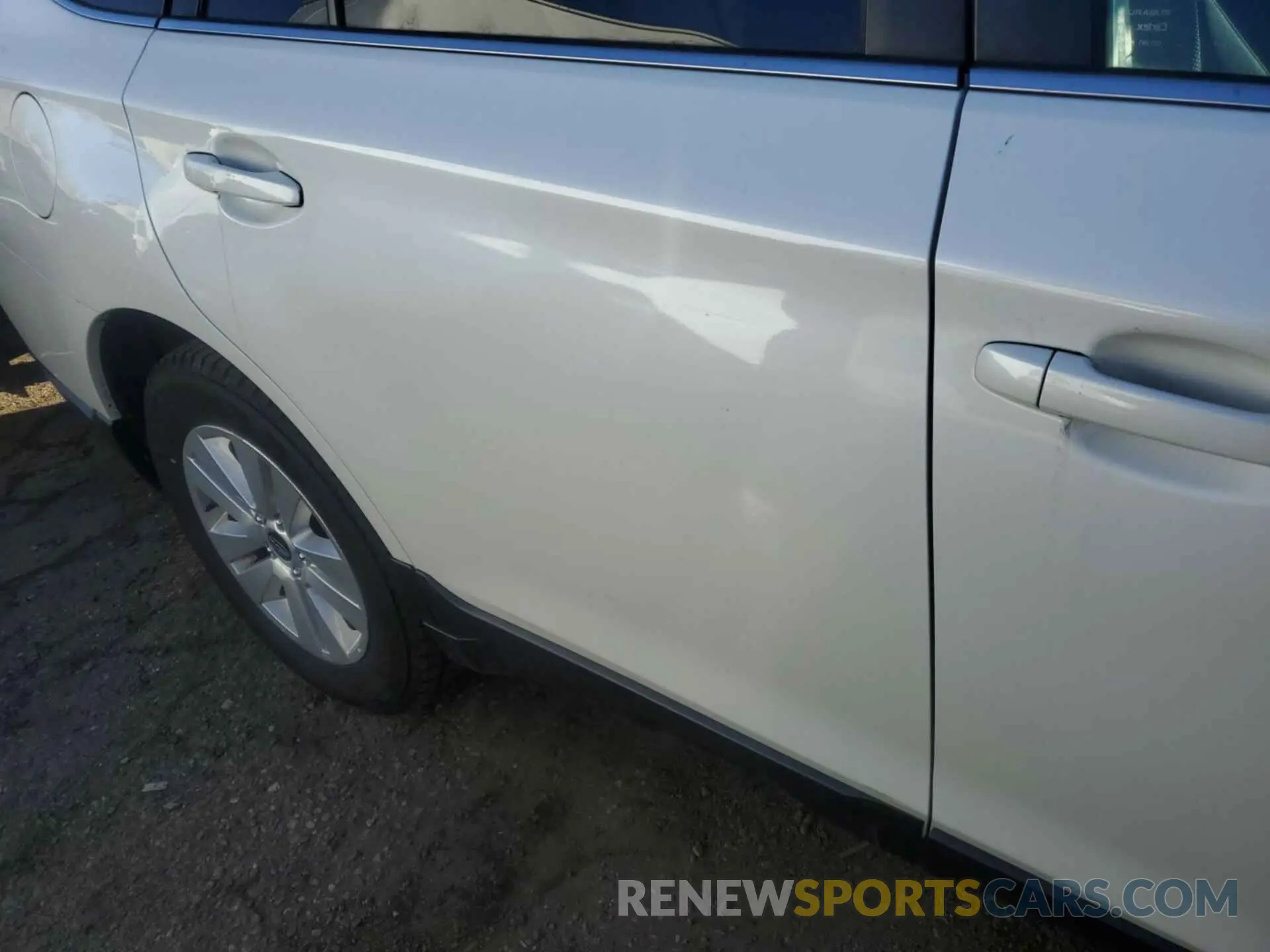 2 Photograph of a damaged car 4S4BSAFC1K3248653 SUBARU OUTBACK 2019