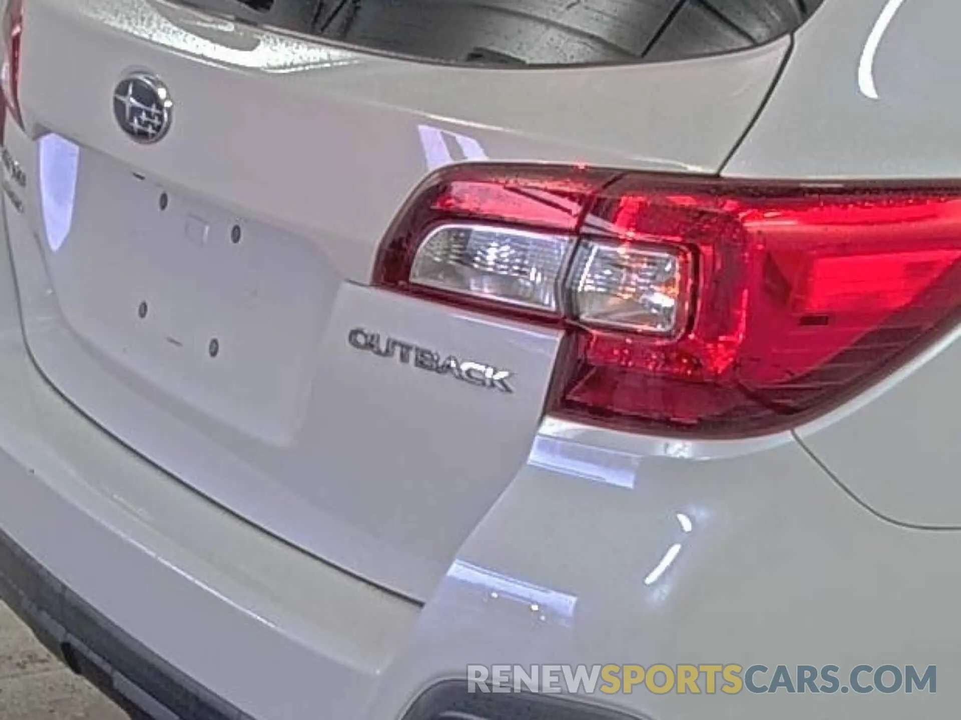 12 Photograph of a damaged car 4S4BSAFC1K3256056 SUBARU OUTBACK 2019