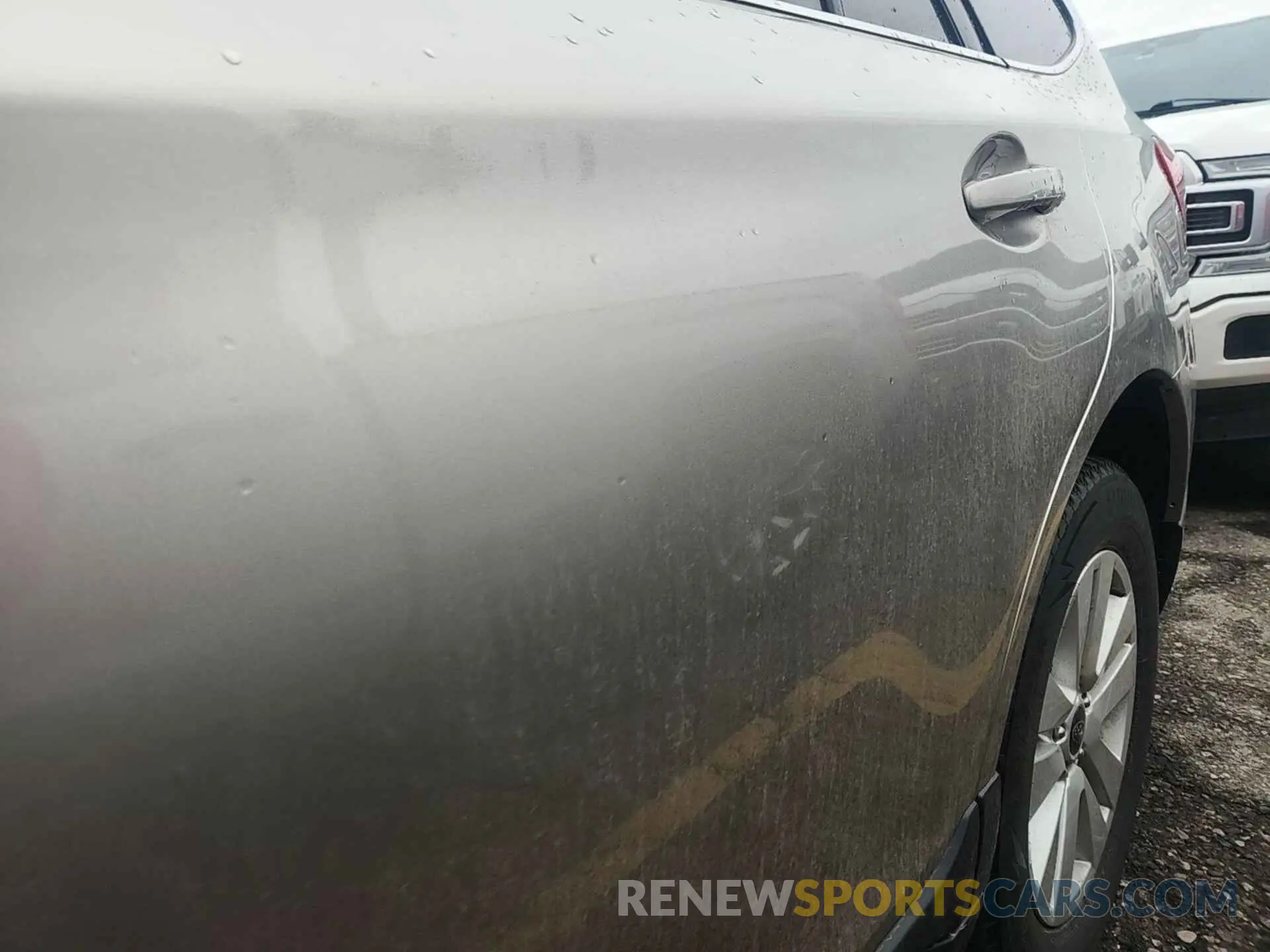 29 Photograph of a damaged car 4S4BSAFC1K3256767 SUBARU OUTBACK 2019